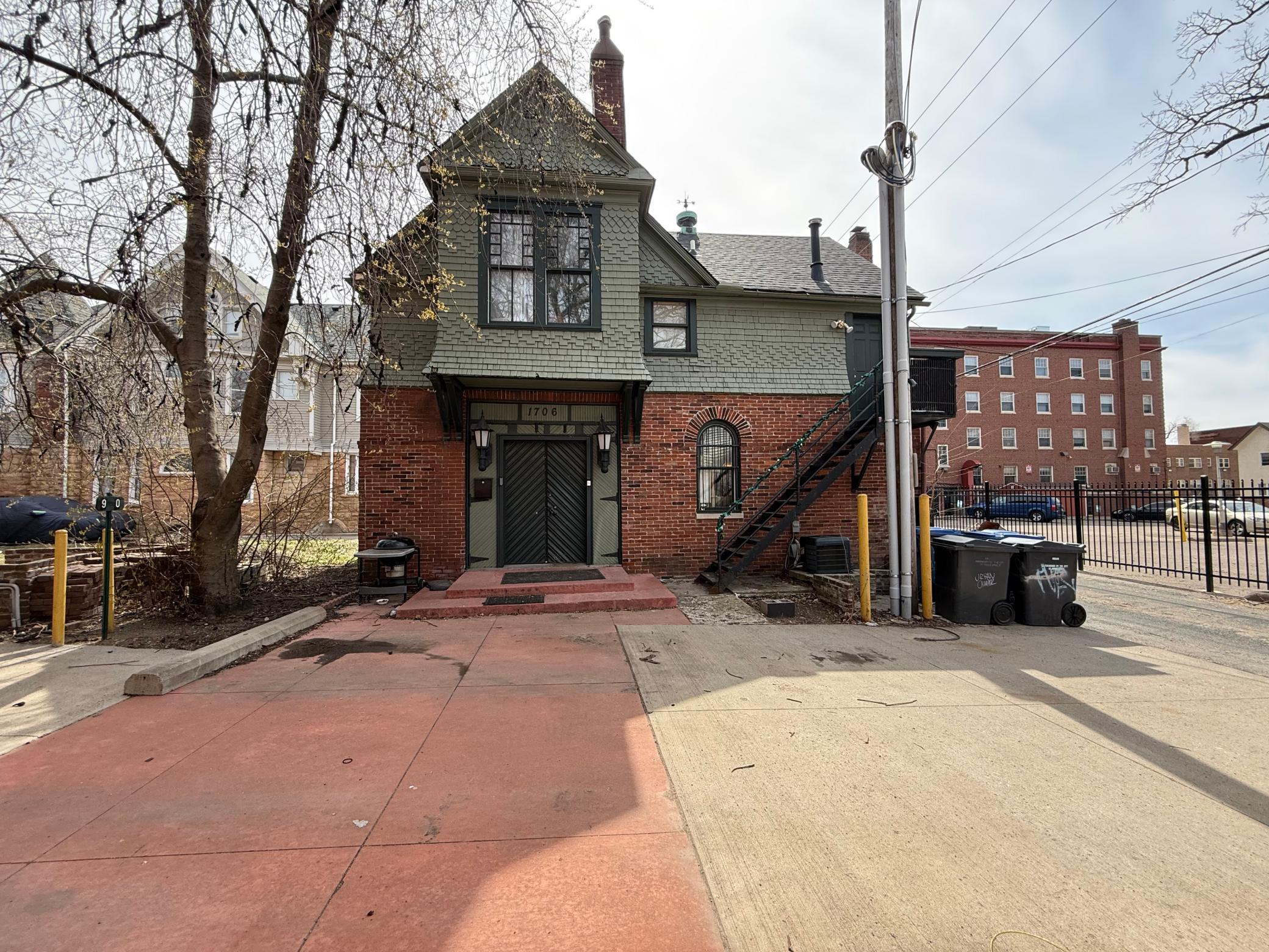 View of Commercial Sale at 1700 3rd Avenue, Minneapolis MN 55404, Minneapolis (22 of 38) - Mike Wilen | Minnesota Team Real Estate