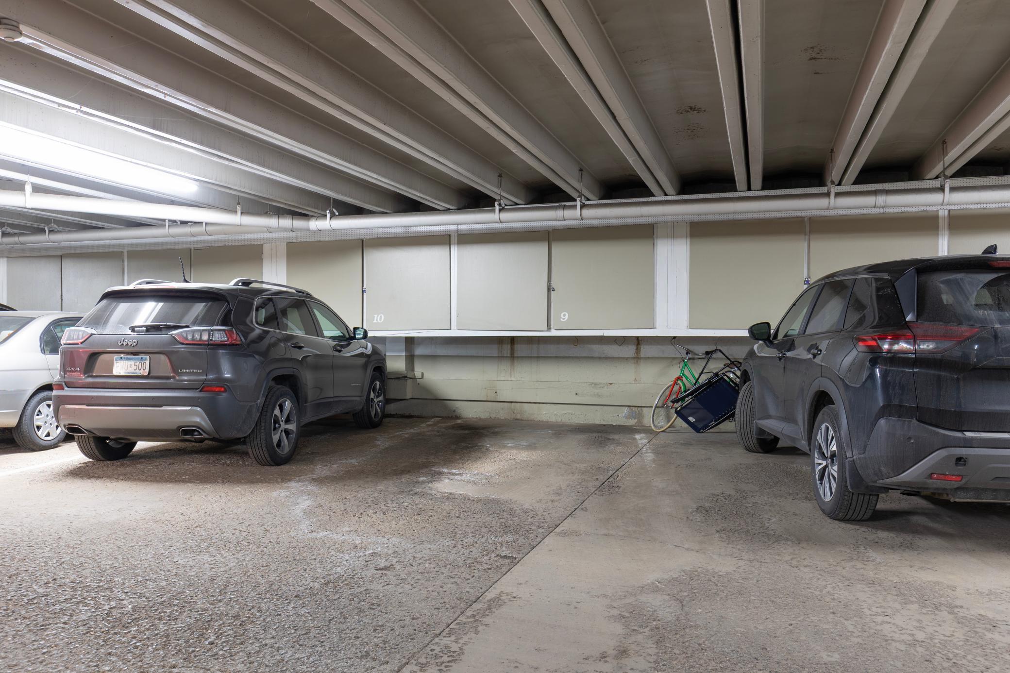 View of Residential at 2928 Dean Parkway #2L, Minneapolis MN 55416, Minneapolis (10 of 11) - Mike Wilen | Minnesota Team Real Estate