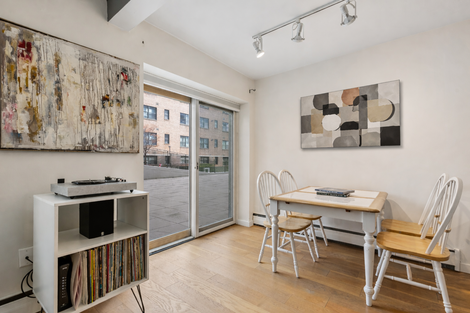 View of Residential at 2928 Dean Parkway #2L, Minneapolis MN 55416, Minneapolis (3 of 11) - Mike Wilen | Minnesota Team Real Estate