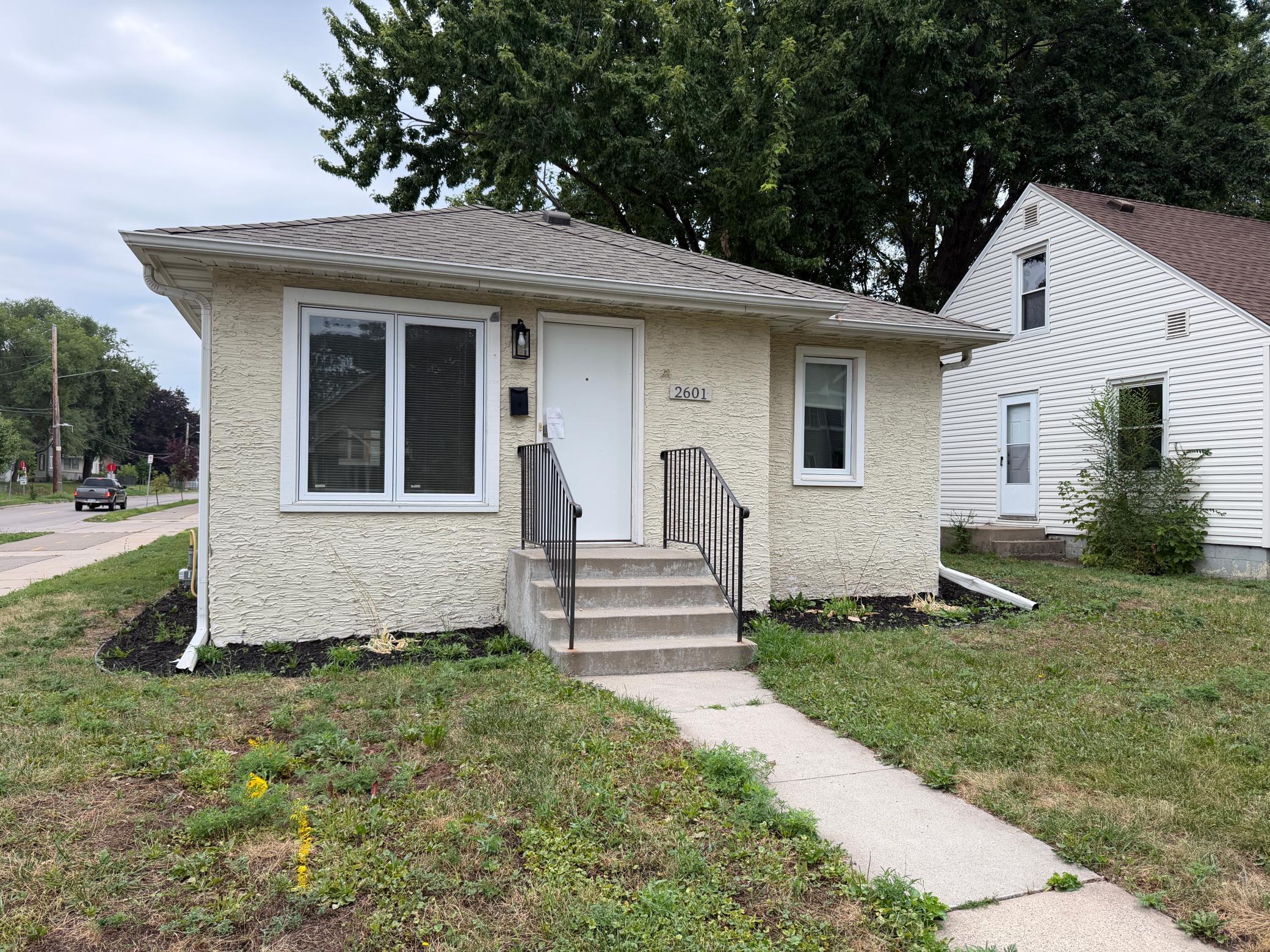 View of Residential at 2601 Girard Avenue, Minneapolis MN 55411, Minneapolis - Mike Wilen | Minnesota Team Real Estate