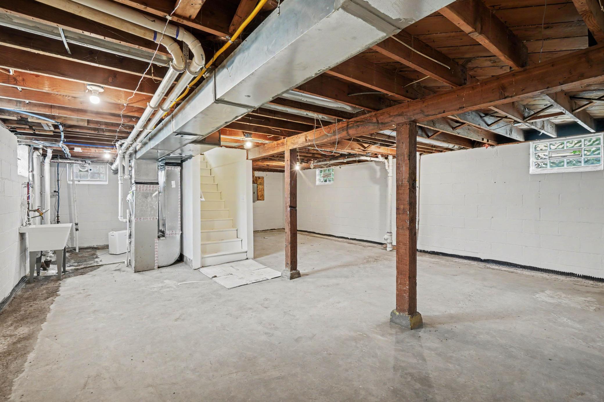 View of Residential at 2601 Girard Avenue, Minneapolis MN 55411, Minneapolis (17 of 20) - Mike Wilen | Minnesota Team Real Estate