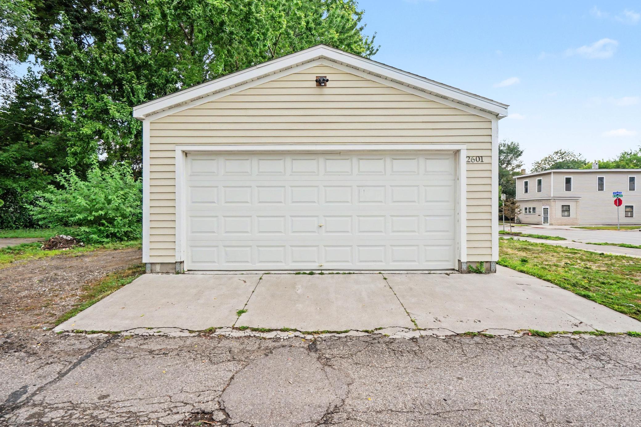 View of Residential at 2601 Girard Avenue, Minneapolis MN 55411, Minneapolis (19 of 20) - Mike Wilen | Minnesota Team Real Estate