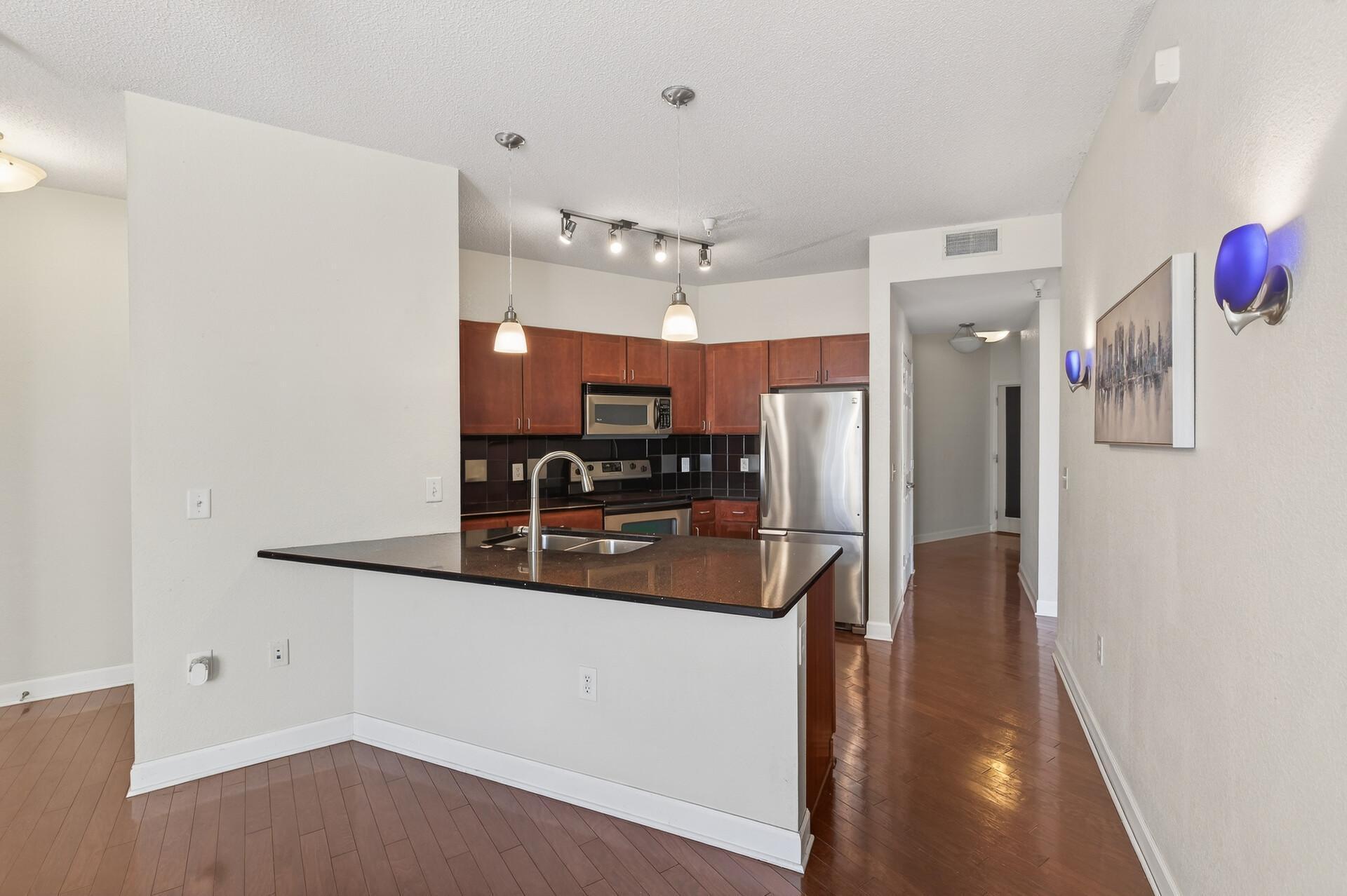 View of Residential at 314 18th Street, Minneapolis MN 55404, Minneapolis (9 of 22) - Mike Wilen | Minnesota Team Real Estate