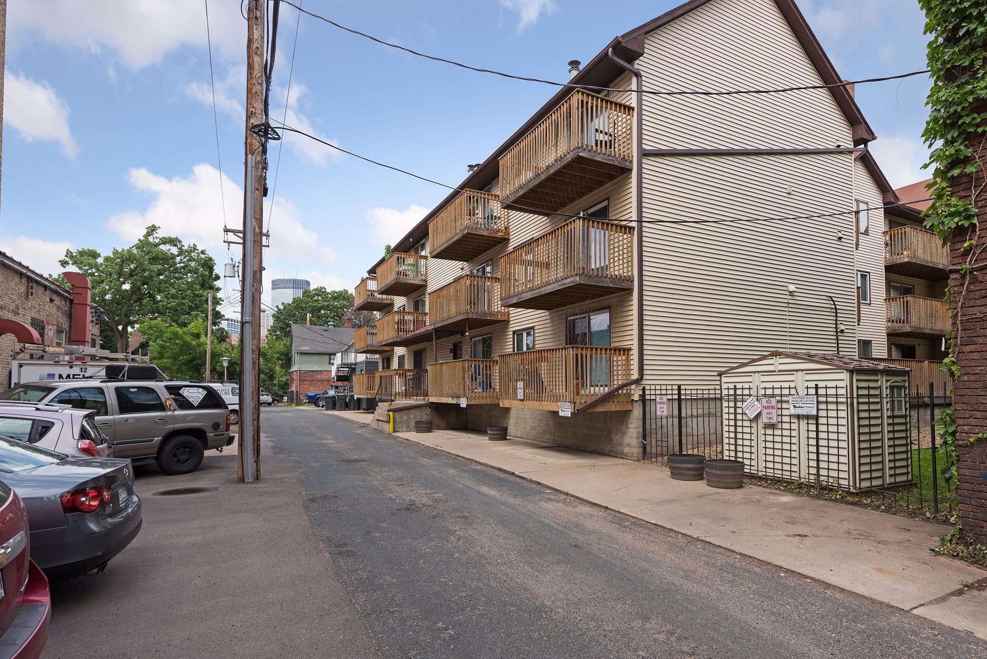View of Residential at 1720 3rd Avenue #203, Minneapolis MN 55404, Minneapolis (40 of 43) - Mike Wilen | Minnesota Team Real Estate