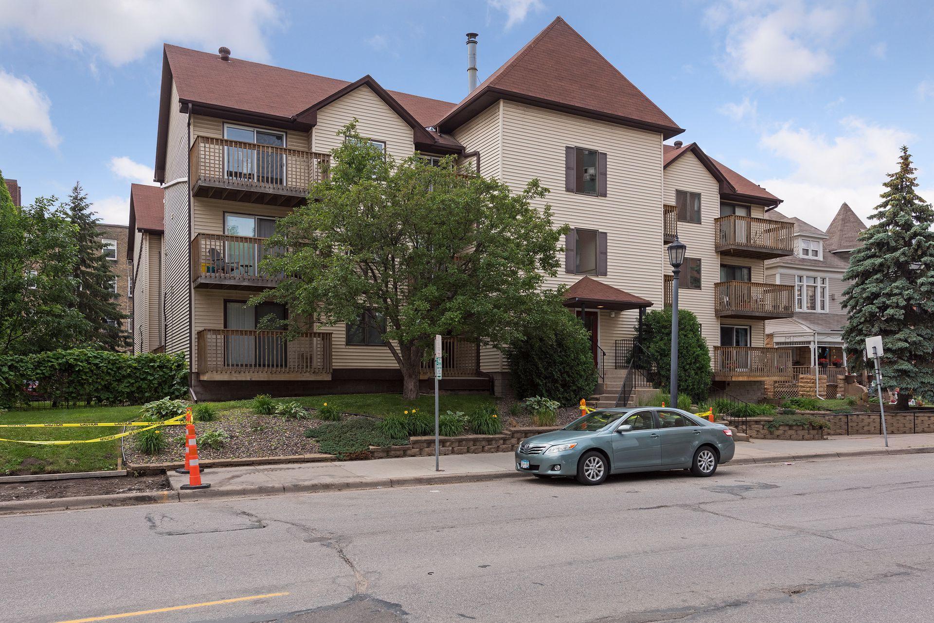 View of Residential at 1720 3rd Avenue #203, Minneapolis MN 55404, Minneapolis (34 of 43) - Mike Wilen | Minnesota Team Real Estate