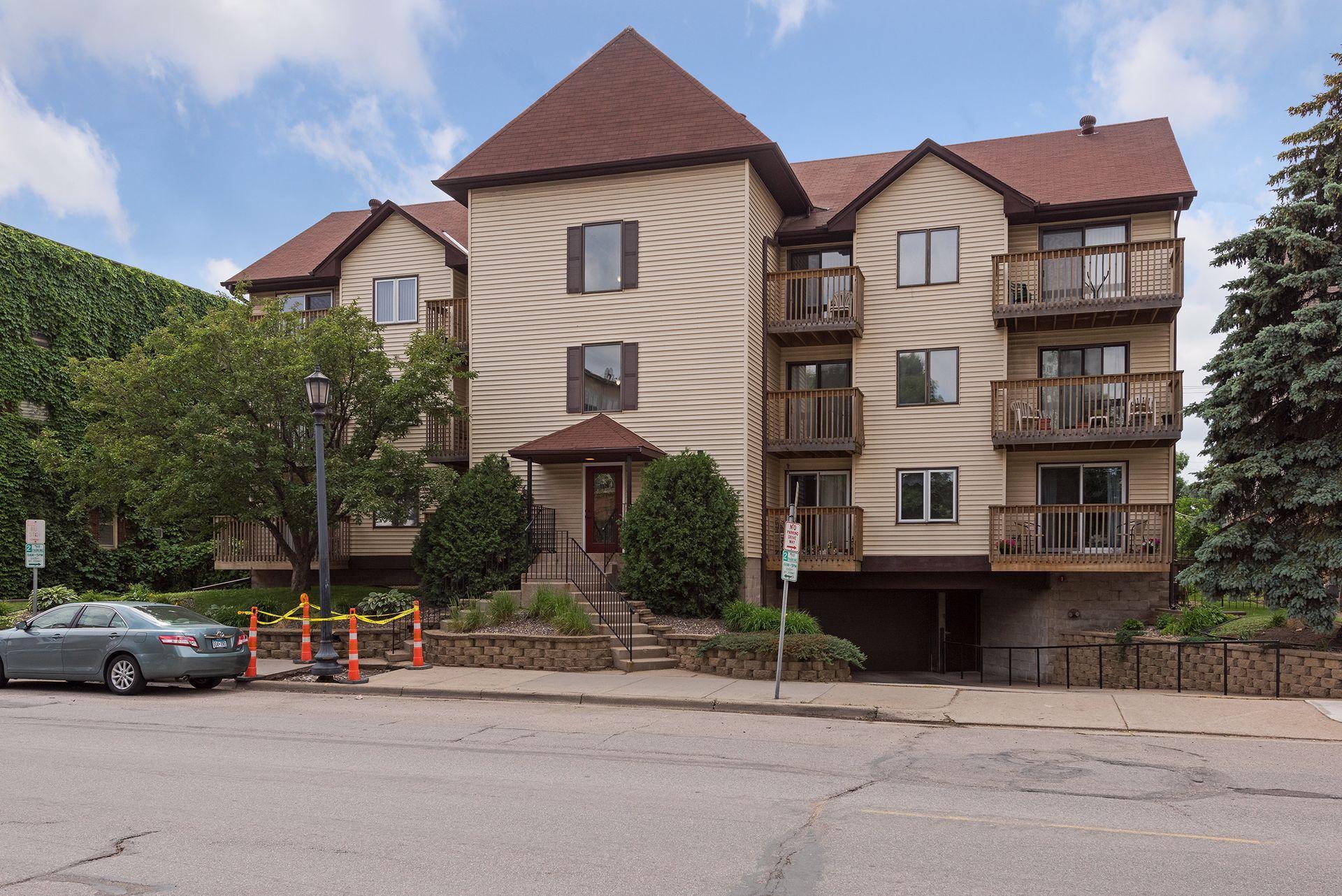 View of Residential at 1720 3rd Avenue #203, Minneapolis MN 55404, Minneapolis (42 of 43) - Mike Wilen | Minnesota Team Real Estate