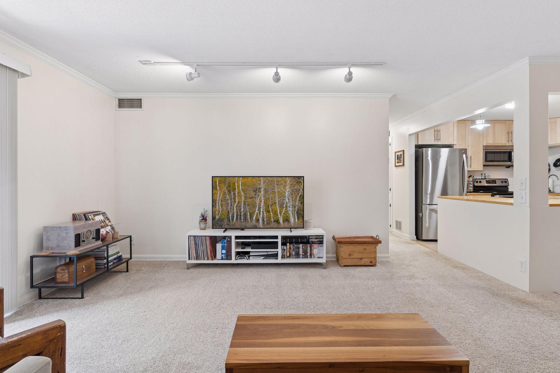 View of Residential at 1720 3rd Avenue #203, Minneapolis MN 55404, Minneapolis (12 of 43) - Mike Wilen | Minnesota Team Real Estate