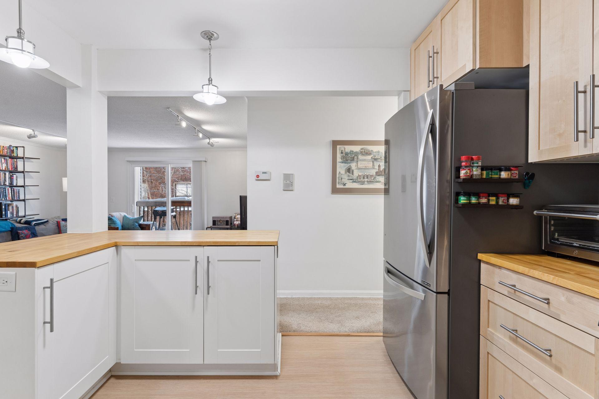 View of Residential at 1720 3rd Avenue #203, Minneapolis MN 55404, Minneapolis (20 of 43) - Mike Wilen | Minnesota Team Real Estate