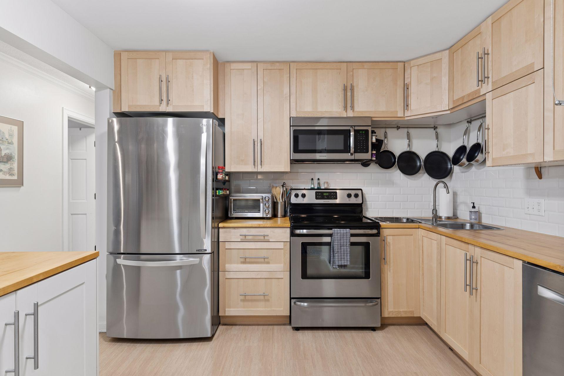 View of Residential at 1720 3rd Avenue #203, Minneapolis MN 55404, Minneapolis (16 of 43) - Mike Wilen | Minnesota Team Real Estate