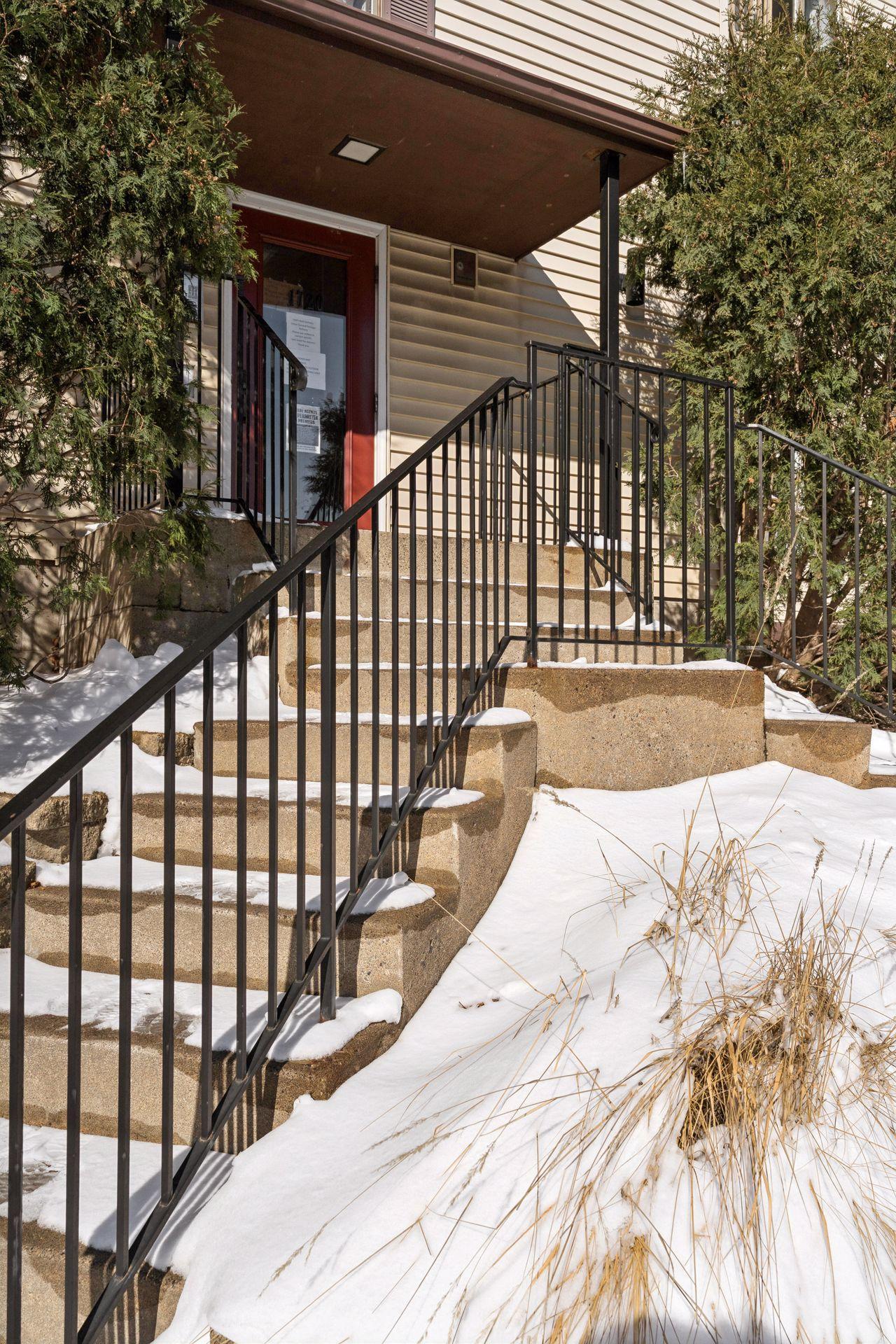 View of Residential at 1720 3rd Avenue #203, Minneapolis MN 55404, Minneapolis (35 of 43) - Mike Wilen | Minnesota Team Real Estate