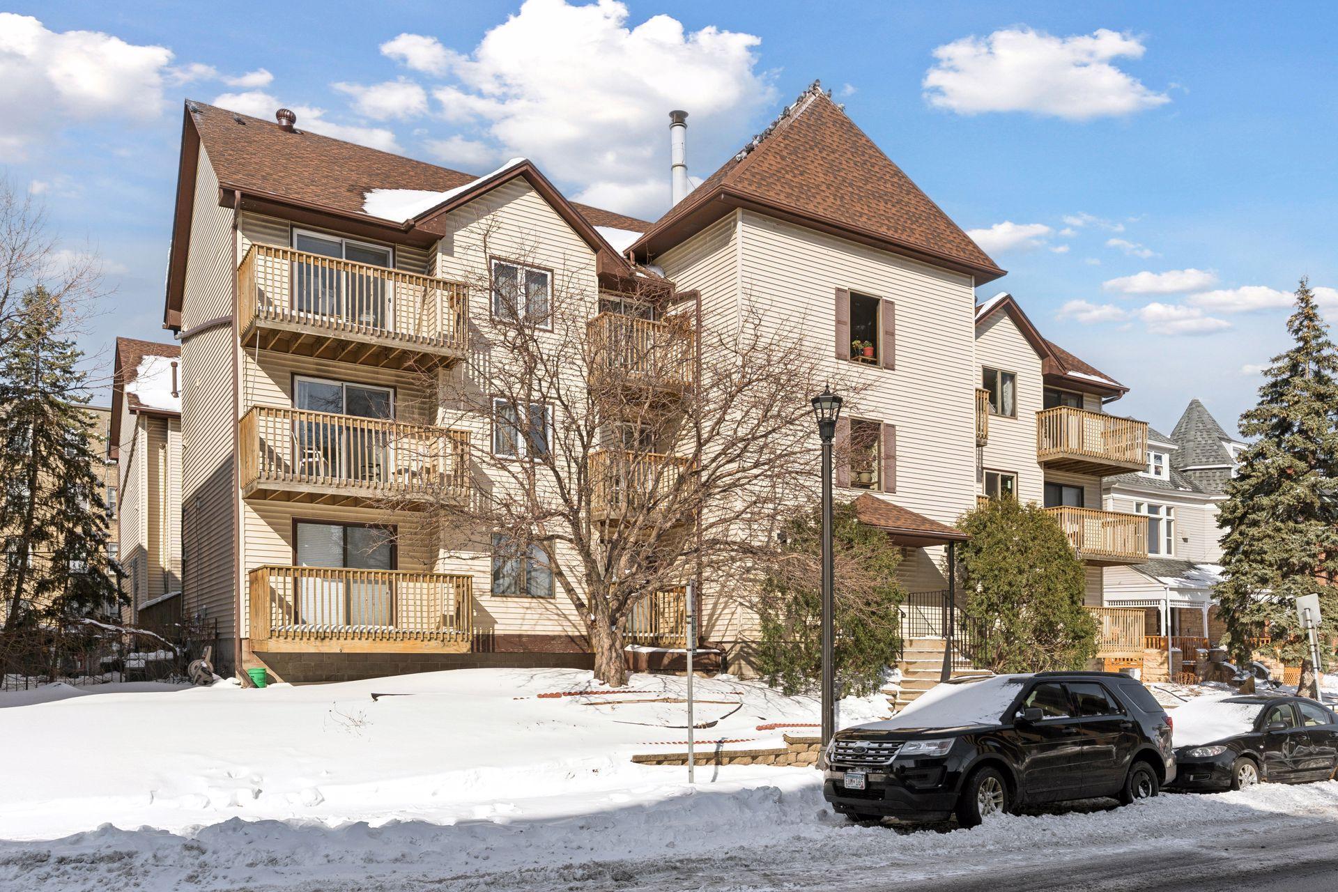 View of Residential at 1720 3rd Avenue #203, Minneapolis MN 55404, Minneapolis (33 of 43) - Mike Wilen | Minnesota Team Real Estate