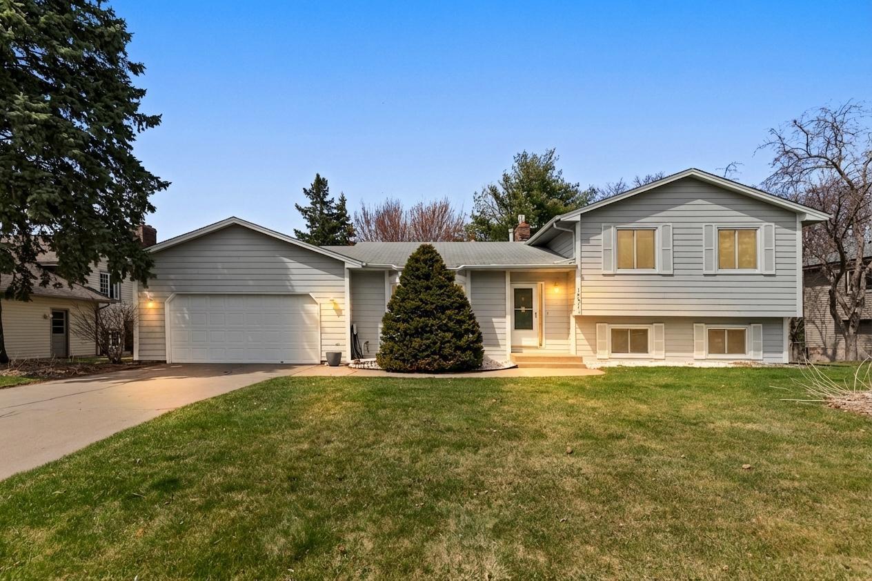 View of Residential at 1531 Oakwood Terrace, Shoreview MN 55126, Shoreview - Mike Wilen | Minnesota Team Real Estate
