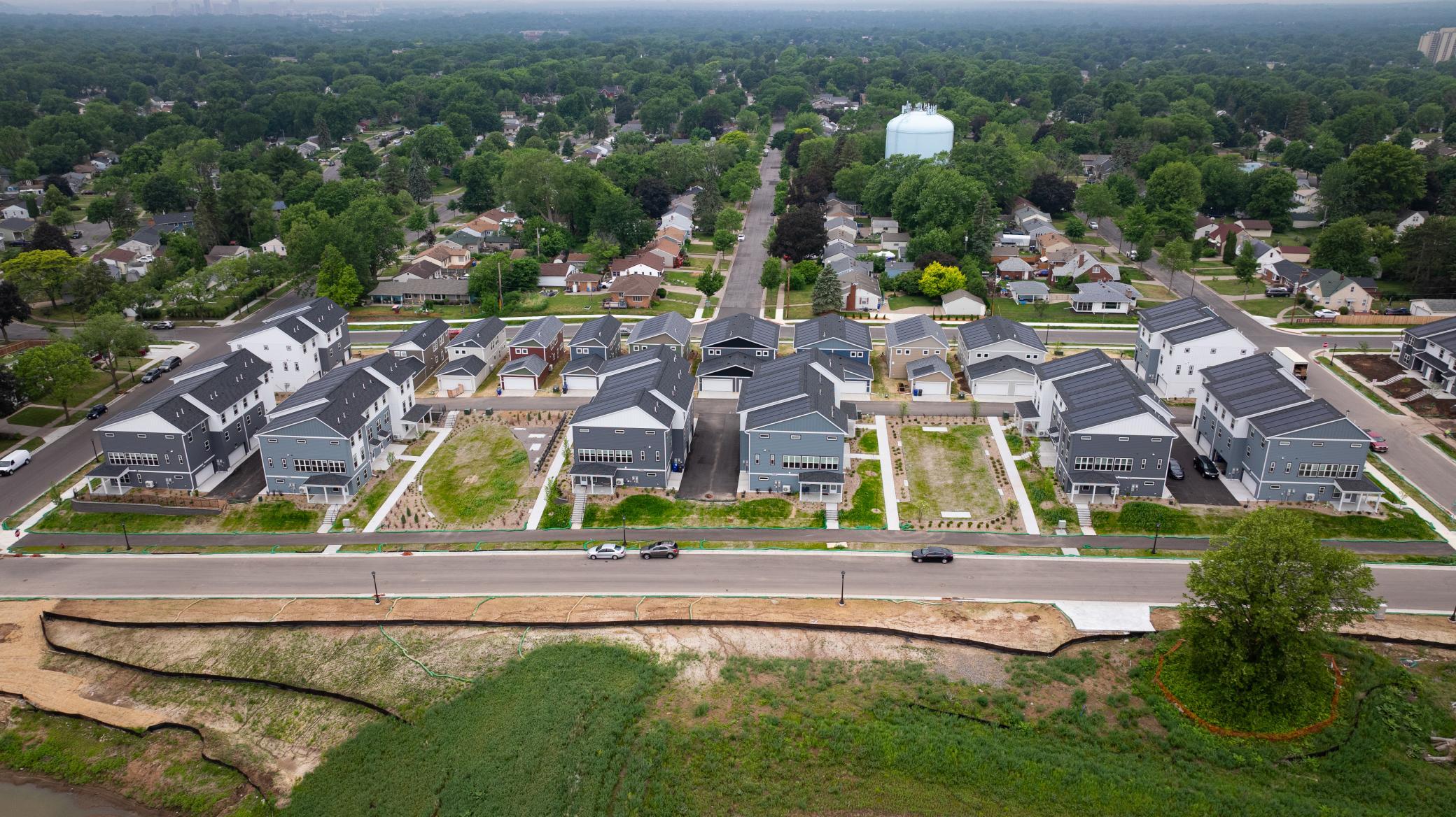 View of Residential at 2155 Ivy Avenue #1, Saint Paul MN 55119, Saint Paul (36 of 37) - Mike Wilen | Minnesota Team Real Estate