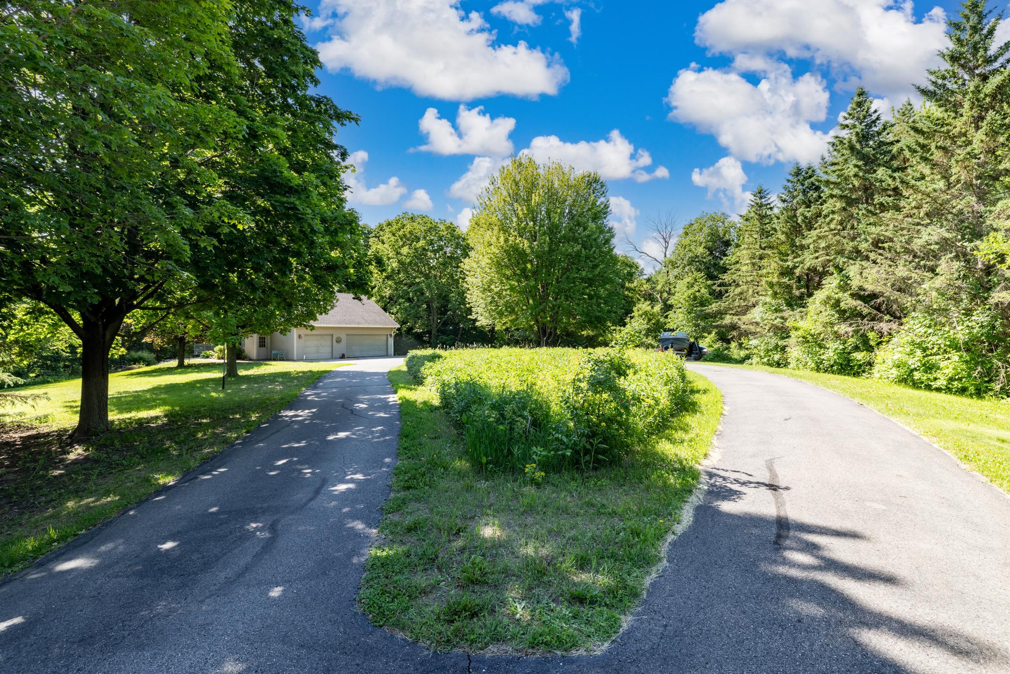 View of Residential at 25507 208th Lane, Belle Plaine MN 56011, Belle Plaine (46 of 49) - Mike Wilen | Minnesota Team Real Estate