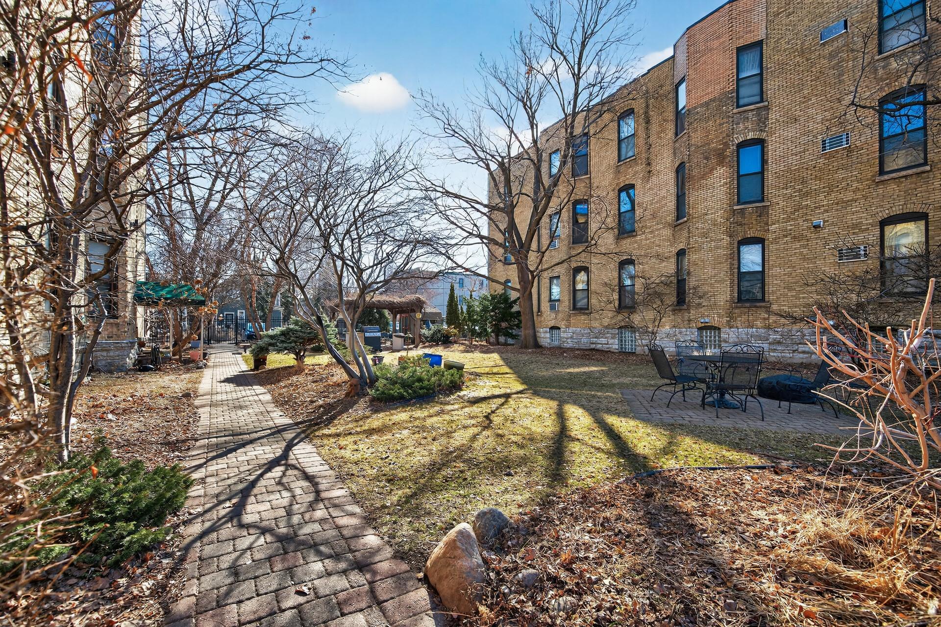 View of Residential at 1811 Elliot Avenue #8, Minneapolis MN 55404, Minneapolis (23 of 29) - Mike Wilen | Minnesota Team Real Estate