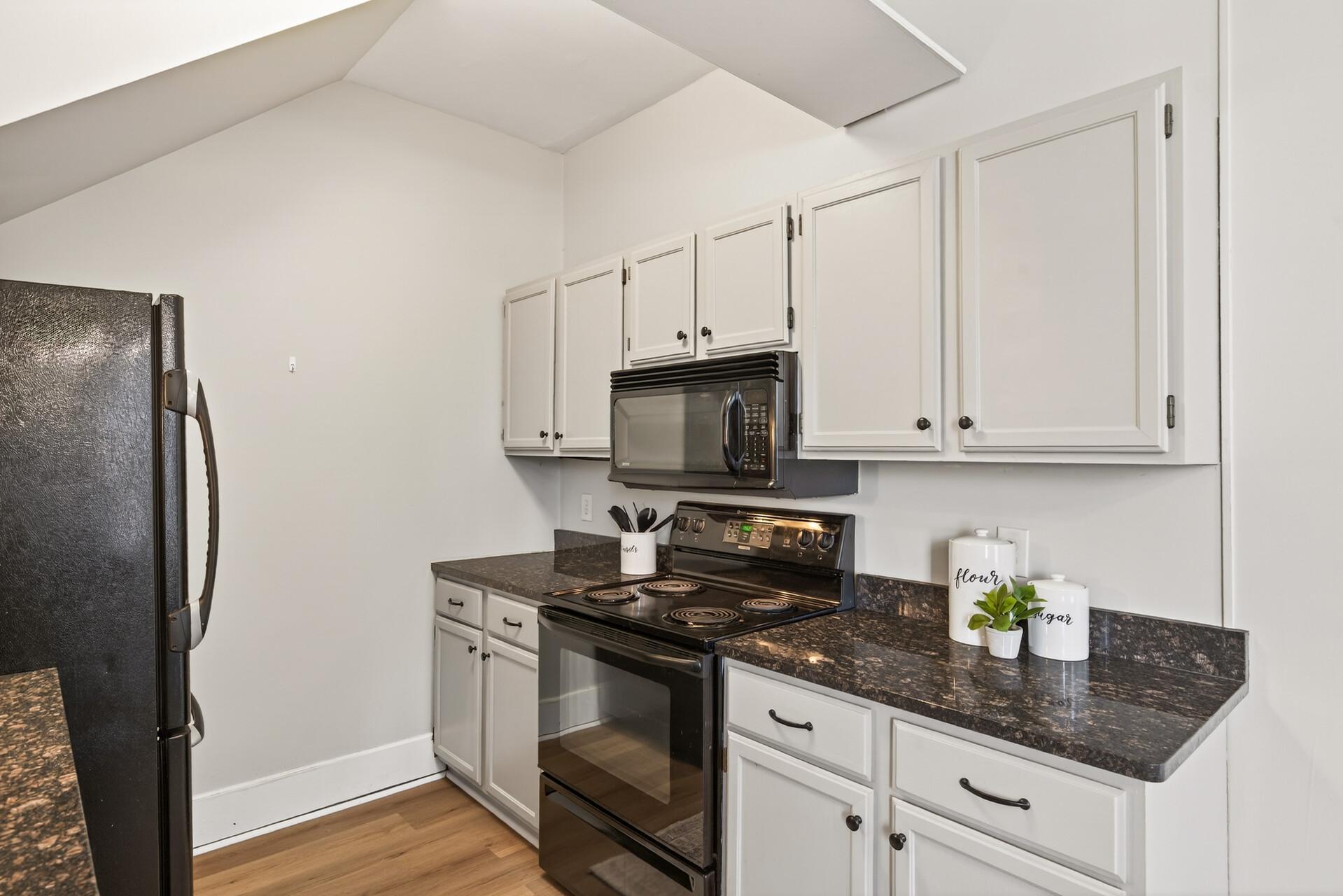 View of Residential at 1811 Elliot Avenue #8, Minneapolis MN 55404, Minneapolis (9 of 29) - Mike Wilen | Minnesota Team Real Estate