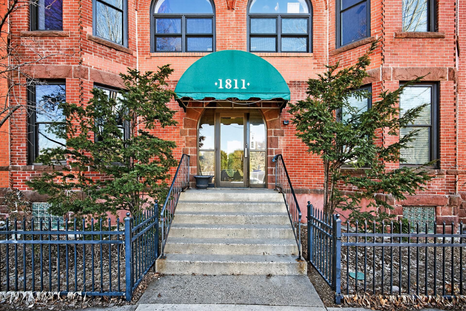 View of Residential at 1811 Elliot Avenue #8, Minneapolis MN 55404, Minneapolis (3 of 29) - Mike Wilen | Minnesota Team Real Estate