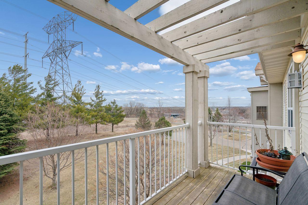 View of Residential at 1244 County Road D #205, Maplewood MN 55109, Maplewood (24 of 27) - Mike Wilen | Minnesota Team Real Estate