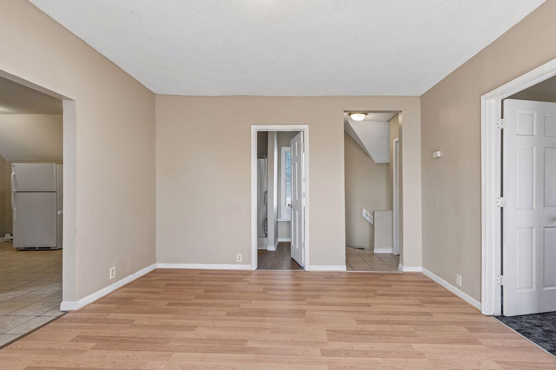 View of Residential Income at 701 Desoto Street, Saint Paul MN 55130, Saint Paul (24 of 36) - Mike Wilen | Minnesota Team Real Estate