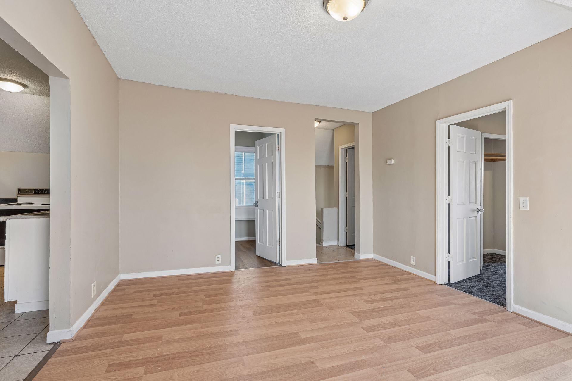 View of Residential Income at 701 Desoto Street, Saint Paul MN 55130, Saint Paul (21 of 36) - Mike Wilen | Minnesota Team Real Estate
