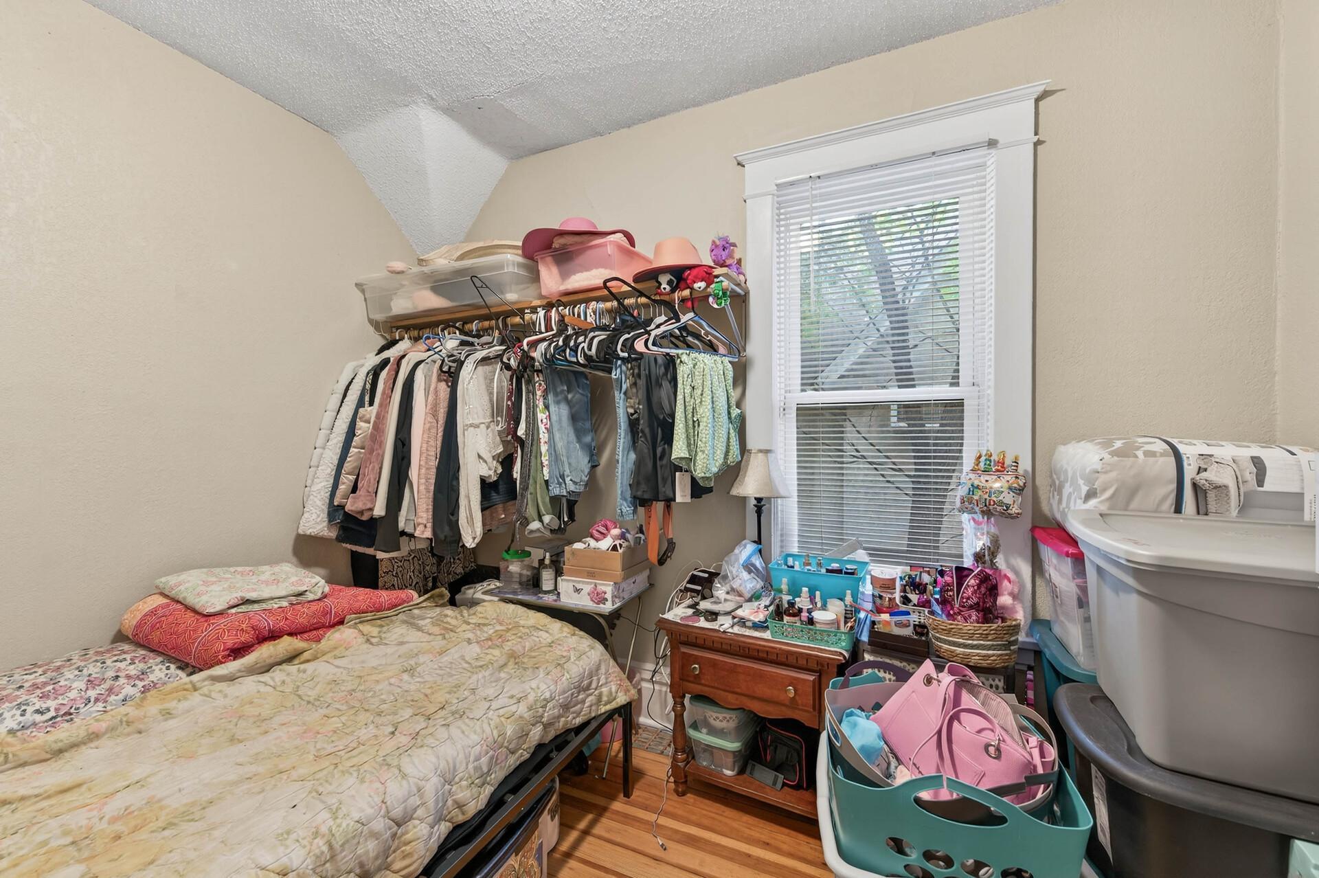 View of Residential Income at 895 Rose Avenue, Saint Paul MN 55106, Saint Paul (12 of 30) - Mike Wilen | Minnesota Team Real Estate