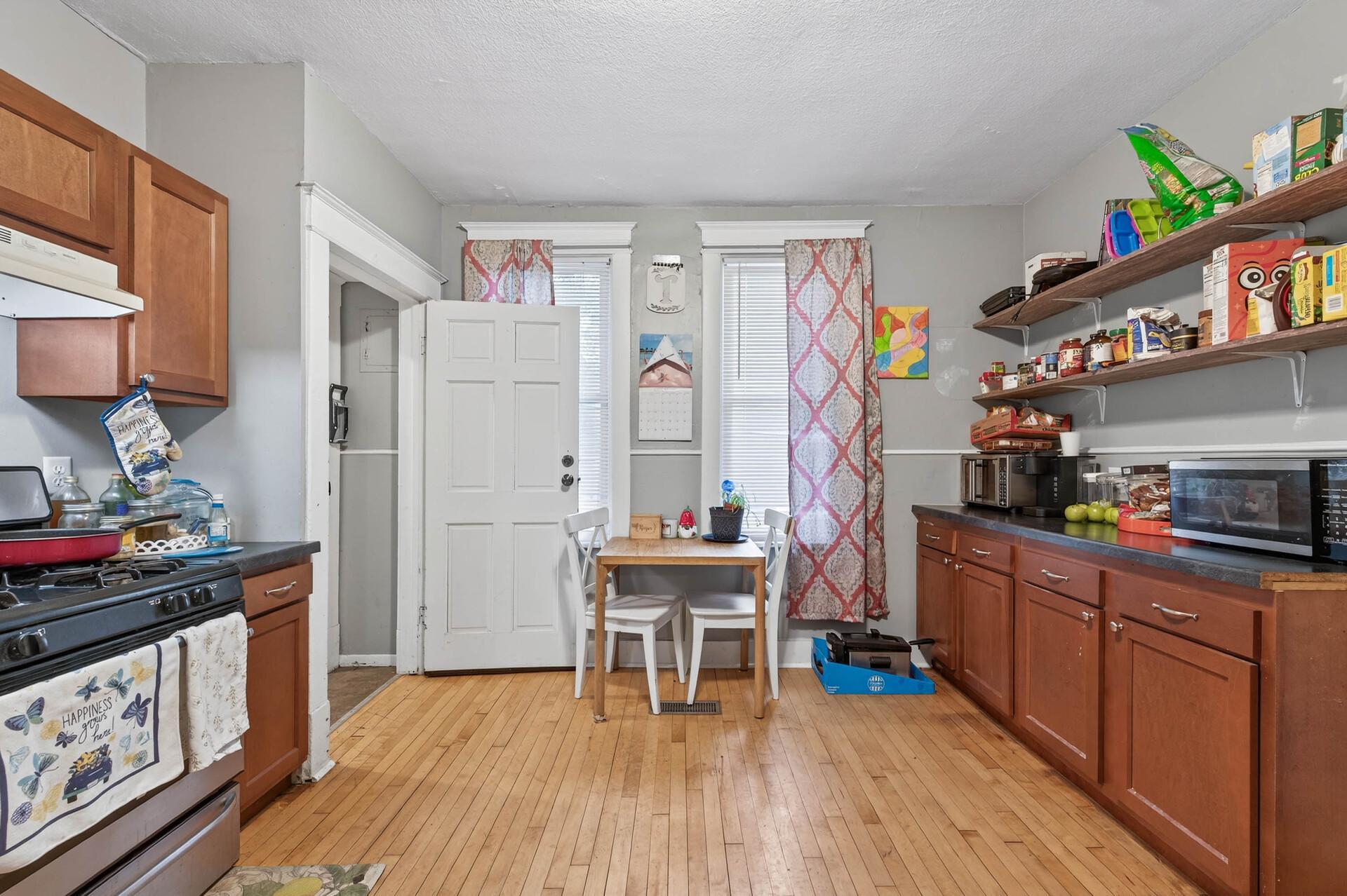 View of Residential Income at 895 Rose Avenue, Saint Paul MN 55106, Saint Paul (18 of 30) - Mike Wilen | Minnesota Team Real Estate