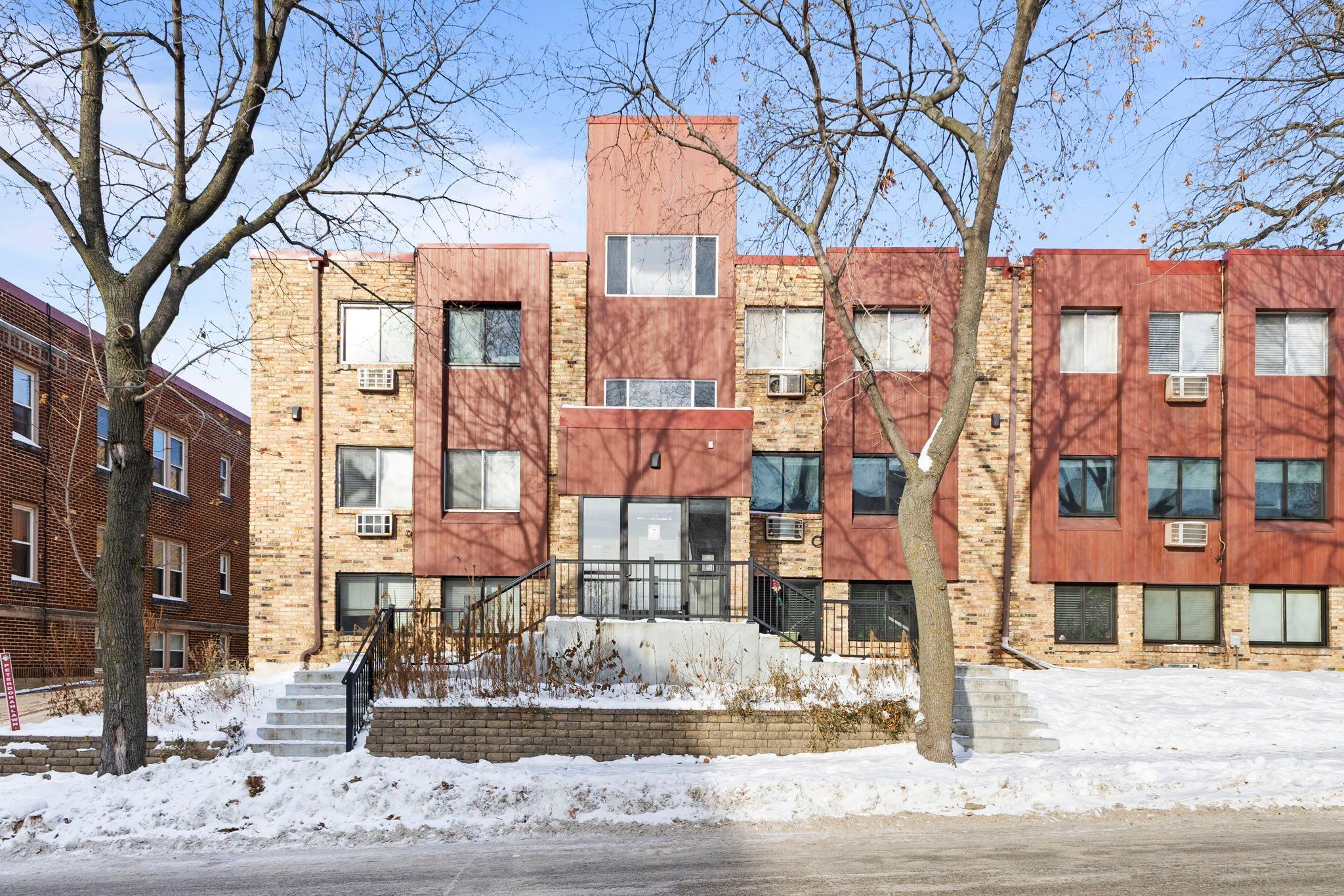 View of Residential at 520 Ridgewood Avenue #4, Minneapolis MN 55403, Minneapolis - Mike Wilen | Minnesota Team Real Estate