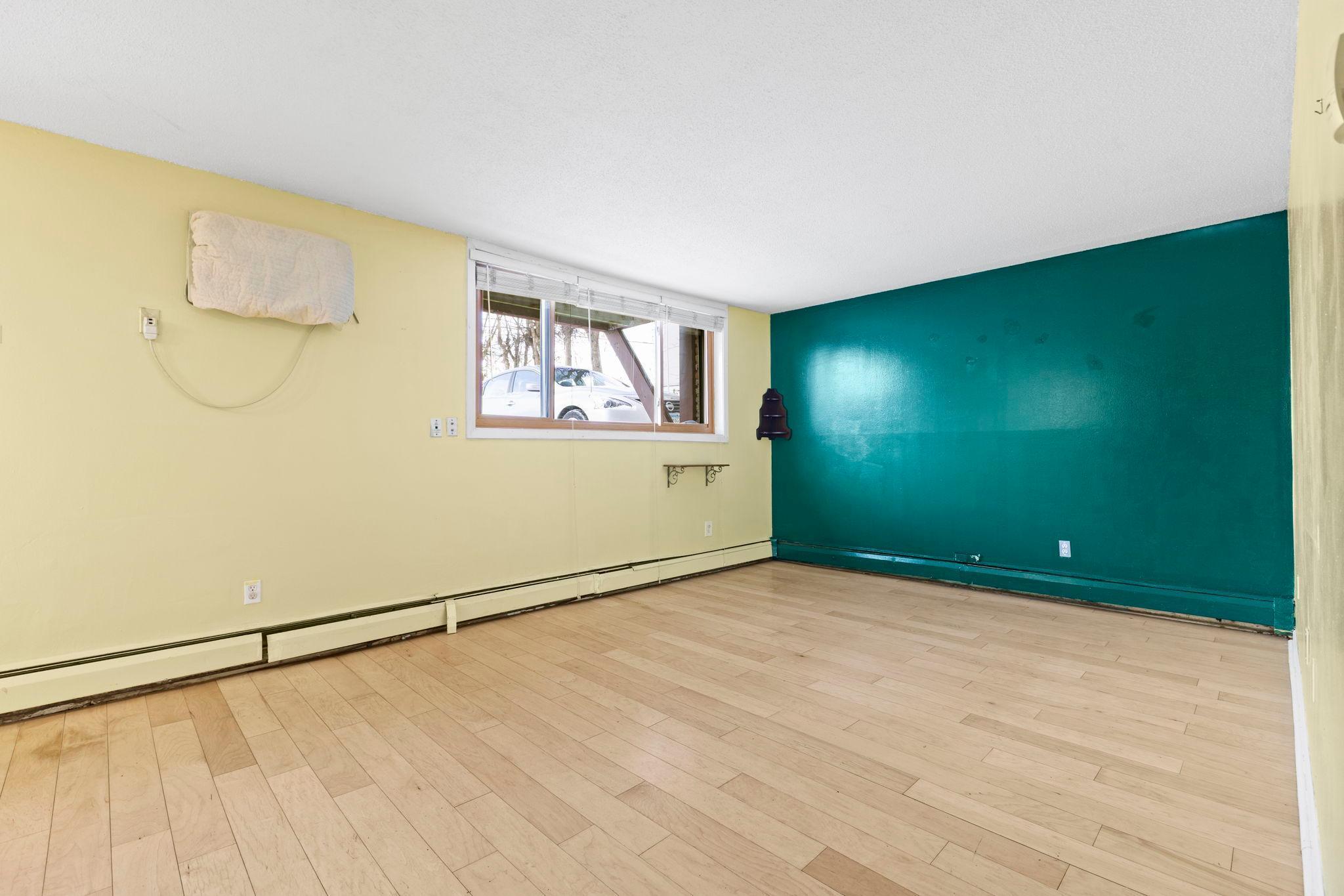 View of Residential at 520 Ridgewood Avenue #4, Minneapolis MN 55403, Minneapolis (10 of 25) - Mike Wilen | Minnesota Team Real Estate