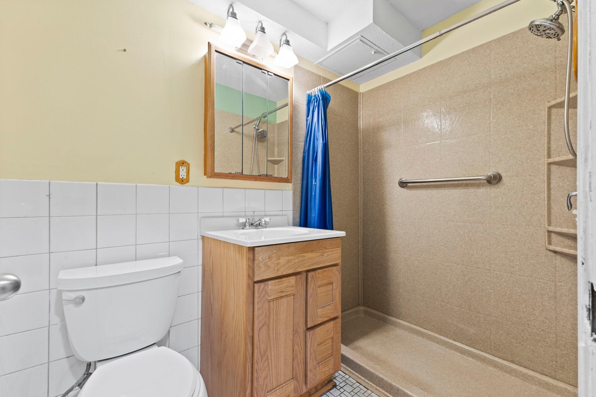 View of Residential at 520 Ridgewood Avenue #4, Minneapolis MN 55403, Minneapolis (14 of 25) - Mike Wilen | Minnesota Team Real Estate
