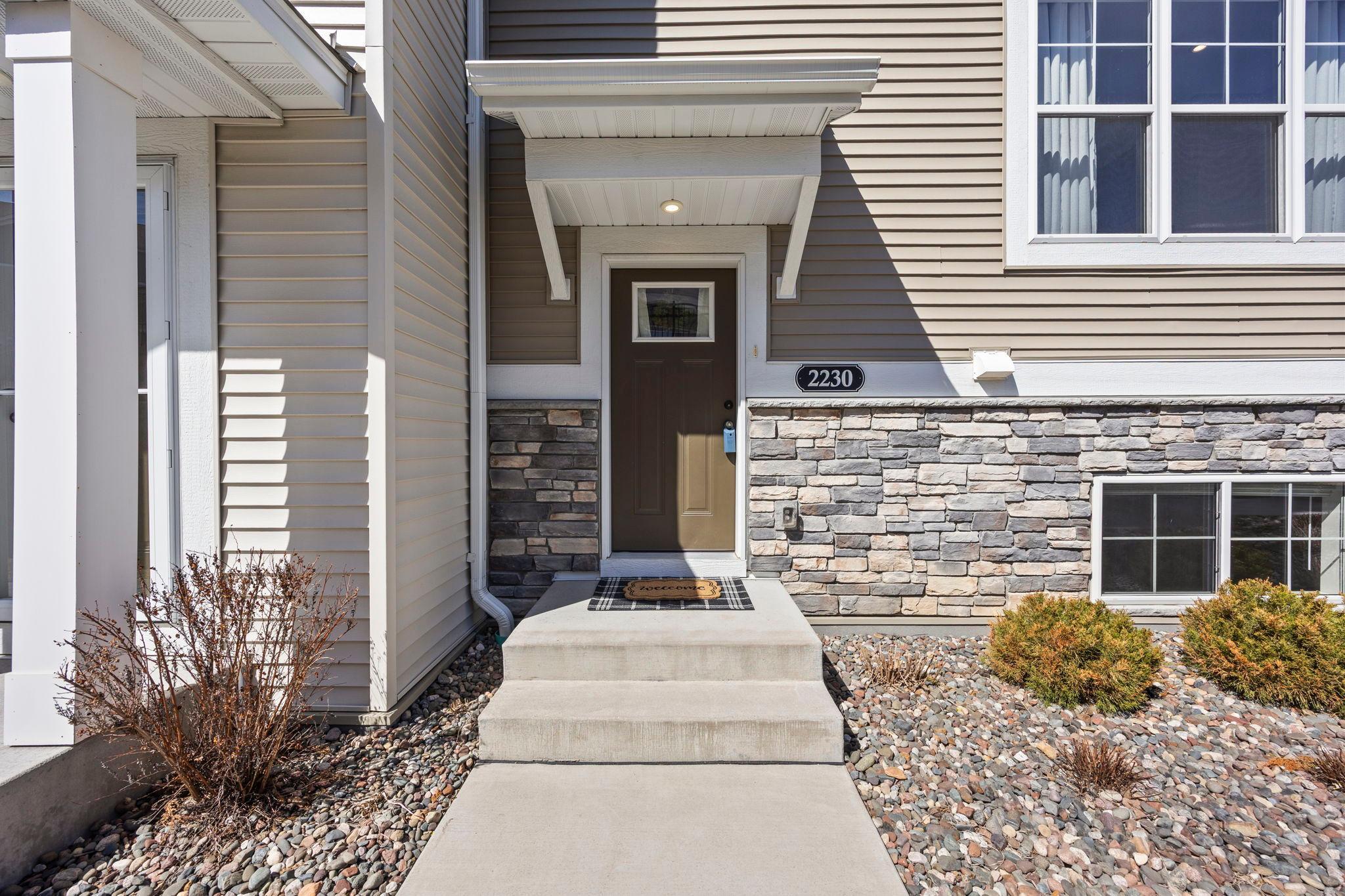 View of Residential at 2230 Gateway Curve, North Saint Paul MN 55109, North Saint Paul (7 of 55) - Mike Wilen | Minnesota Team Real Estate