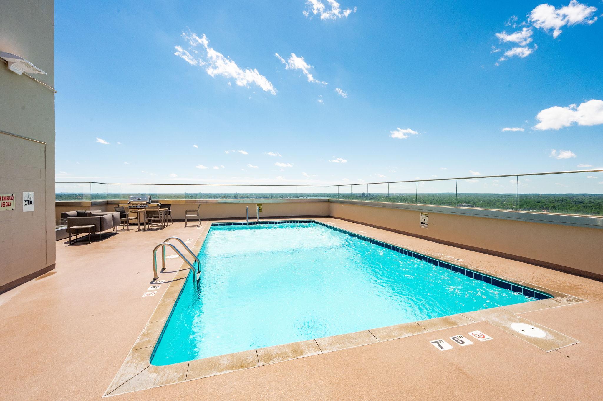 View of Residential at 400 Groveland Avenue #809, Minneapolis MN 55403, Minneapolis (30 of 36) - Mike Wilen | Minnesota Team Real Estate