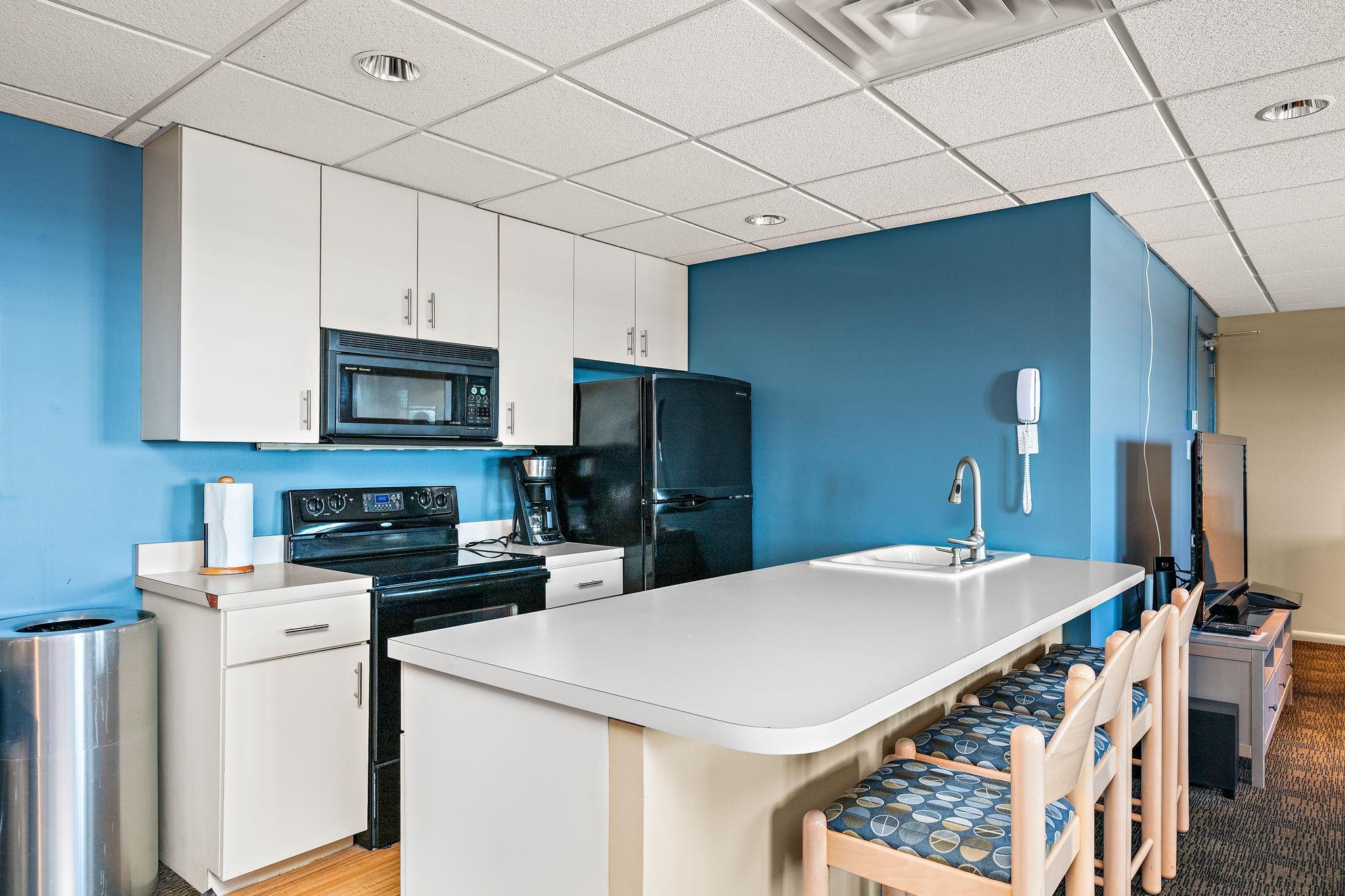 View of Residential at 400 Groveland Avenue #809, Minneapolis MN 55403, Minneapolis (29 of 36) - Mike Wilen | Minnesota Team Real Estate
