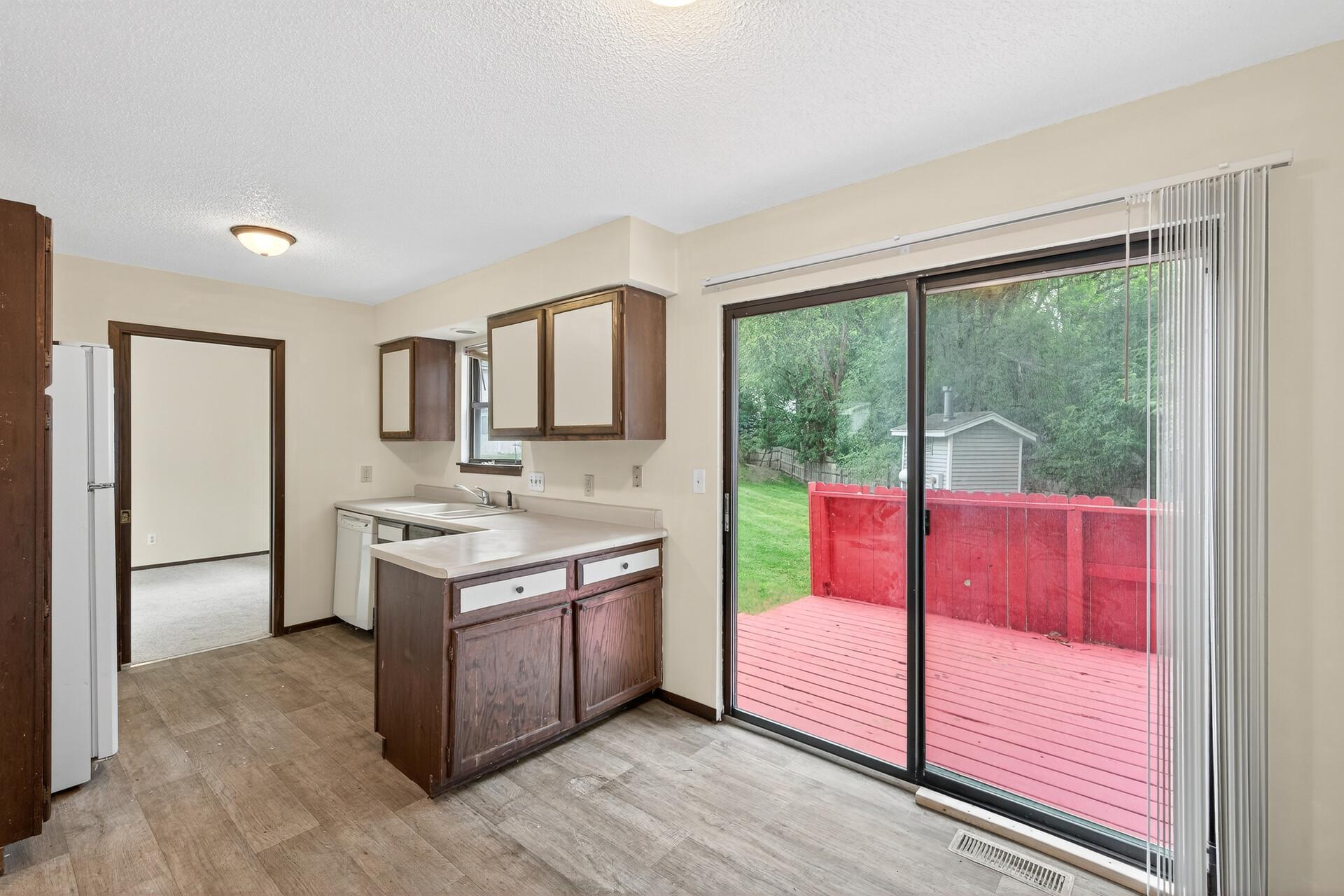 View of Residential at 6618 Camden Drive, Brooklyn Center MN 55430, Brooklyn Center (11 of 35) - Mike Wilen | Minnesota Team Real Estate