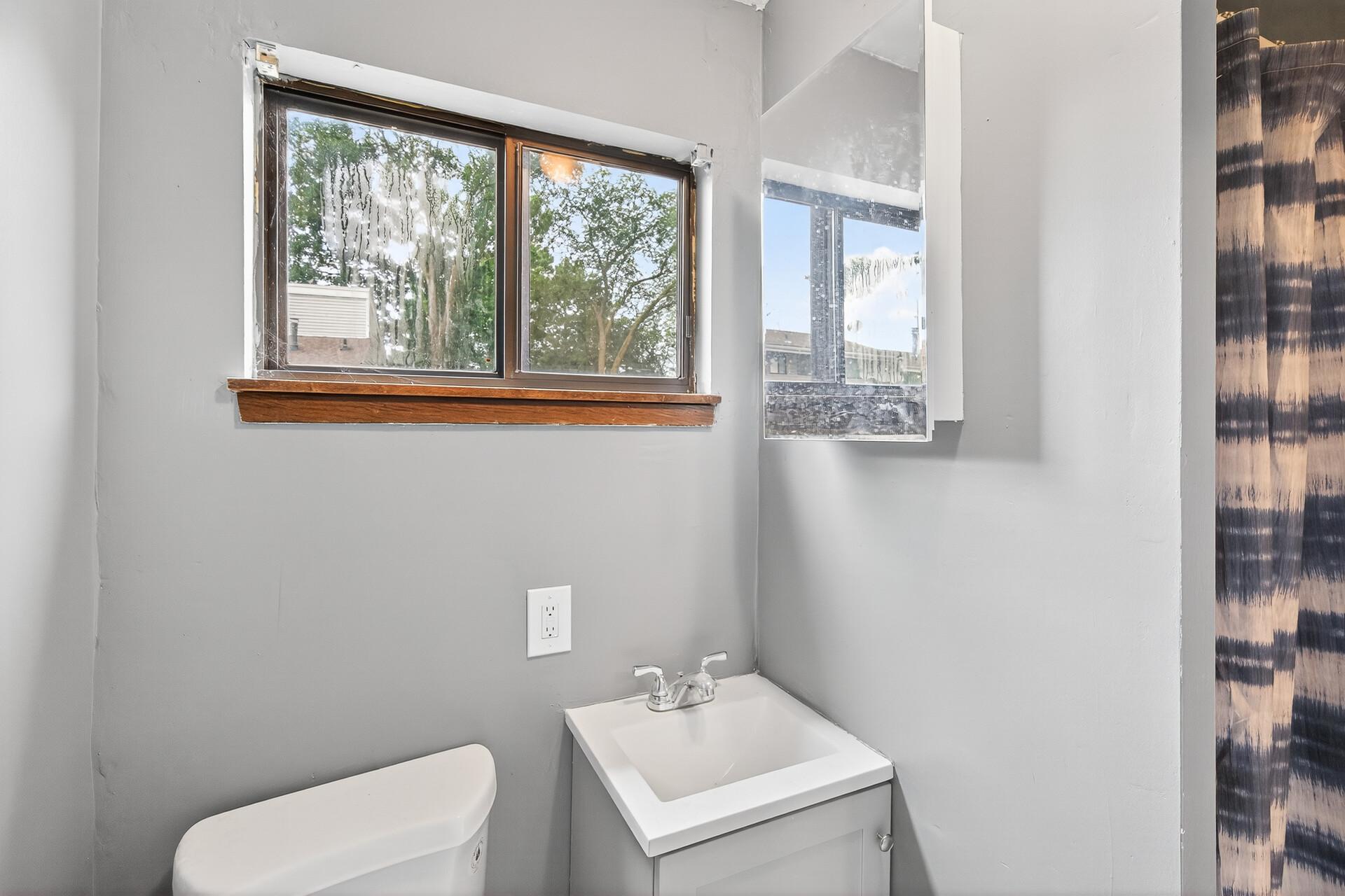 View of Residential at 6618 Camden Drive, Brooklyn Center MN 55430, Brooklyn Center (15 of 35) - Mike Wilen | Minnesota Team Real Estate