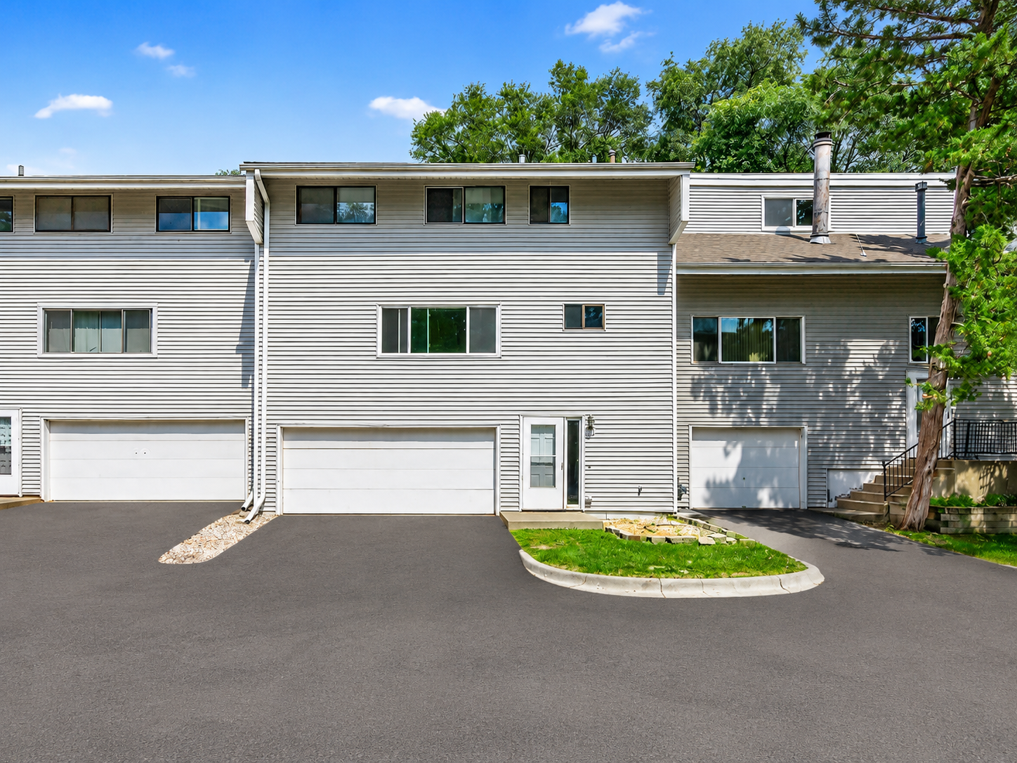 View of Residential at 6618 Camden Drive, Brooklyn Center MN 55430, Brooklyn Center - Mike Wilen | Minnesota Team Real Estate
