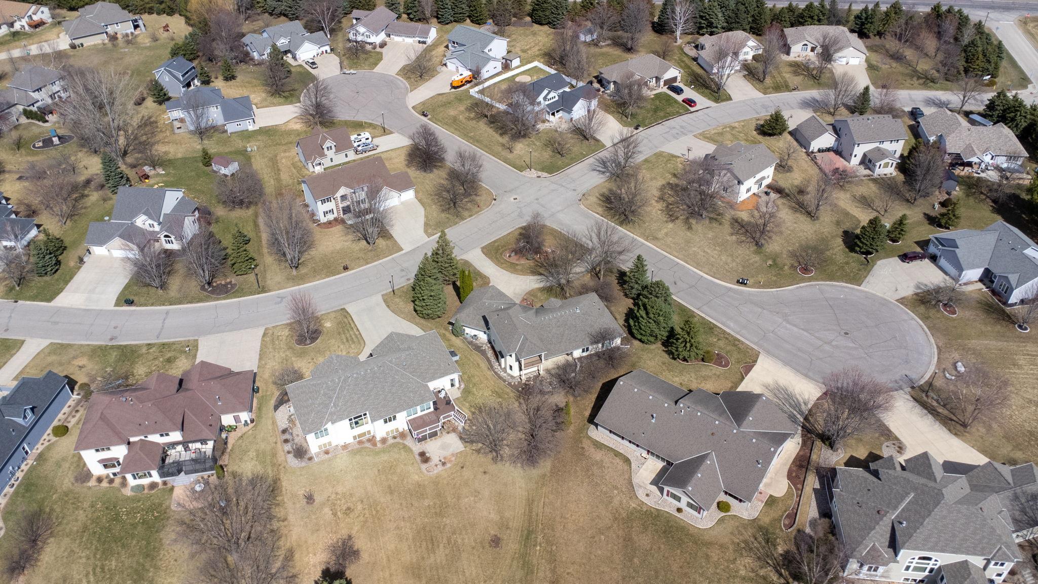 View of Residential at 1320 Heritage Avenue, Hutchinson MN 55350, Hutchinson (37 of 43) - Mike Wilen | Minnesota Team Real Estate