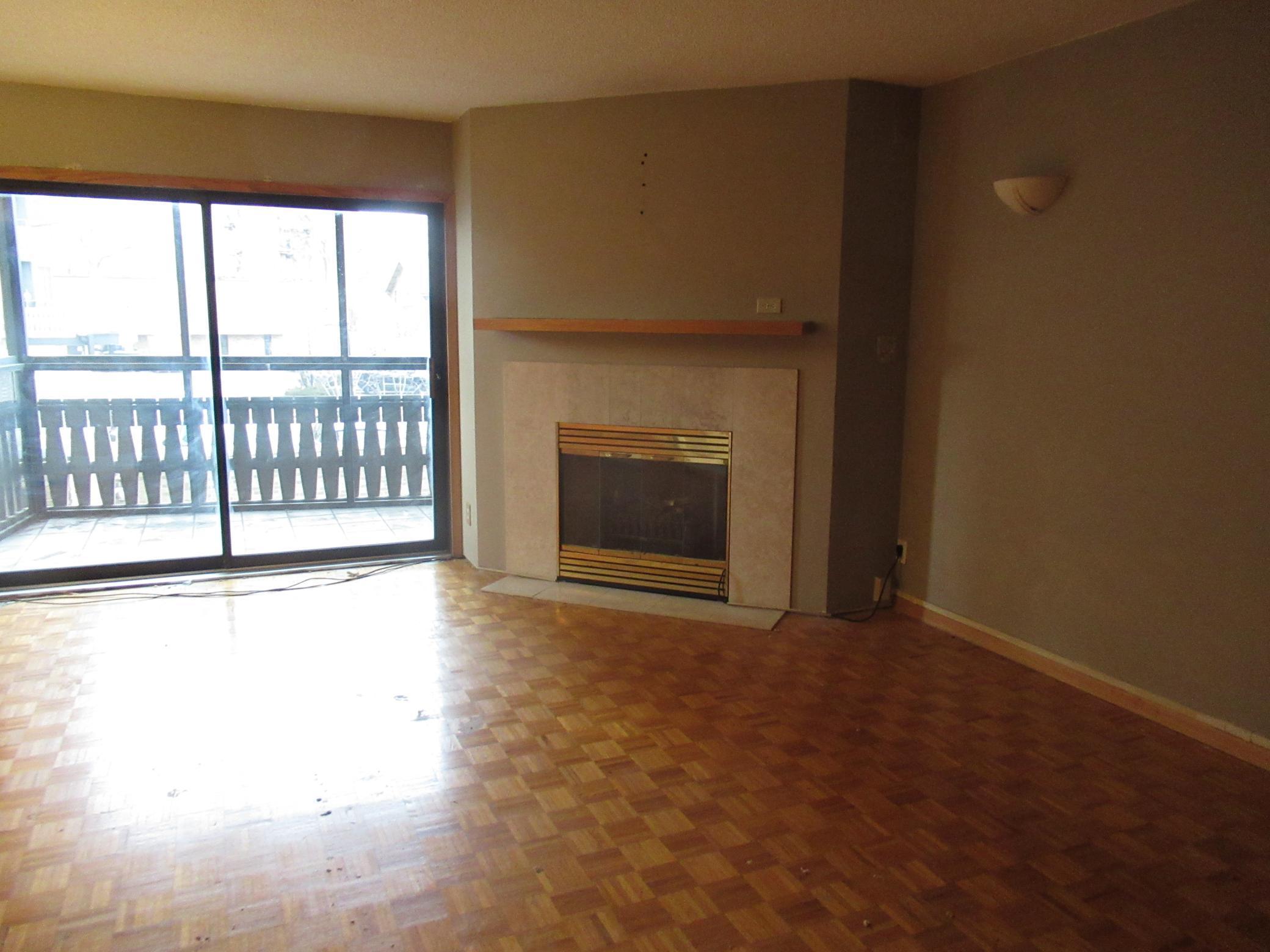 View of Residential at 410 Groveland Avenue #204, Minneapolis MN 55403, Minneapolis (4 of 13) - Mike Wilen | Minnesota Team Real Estate