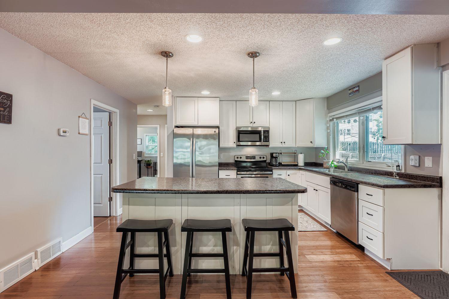 View of Residential at 3142 Grimes Avenue, Robbinsdale MN 55422, Robbinsdale - Mike Wilen | Minnesota Team Real Estate