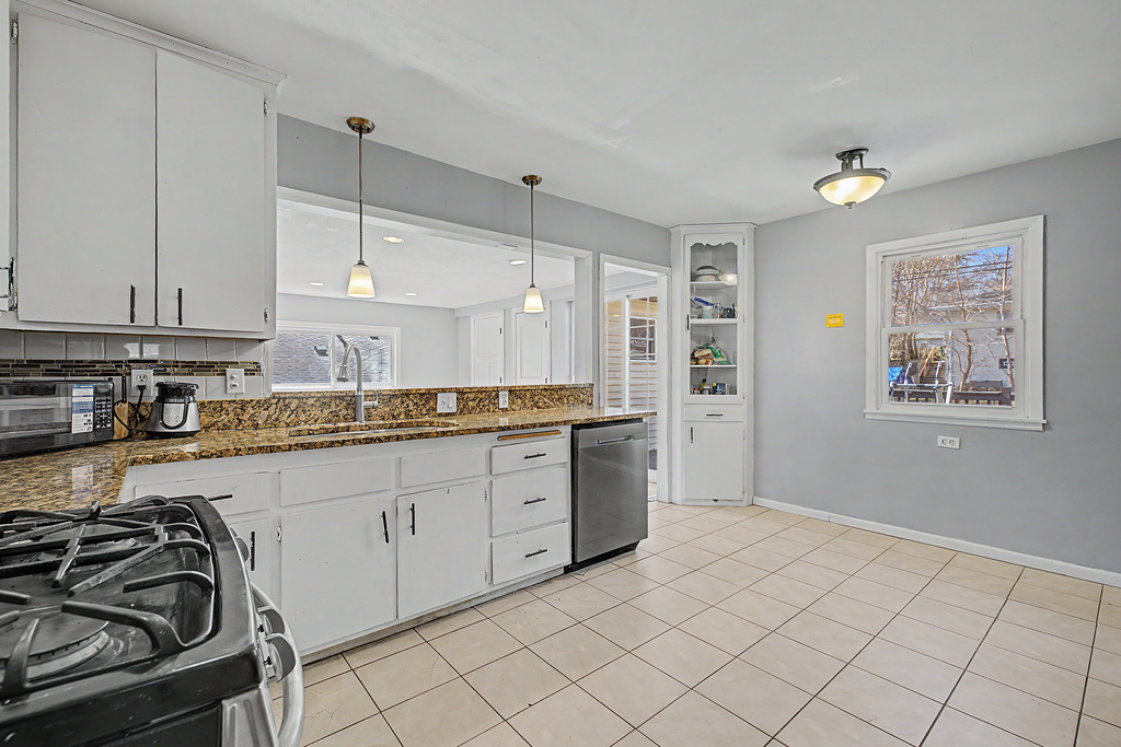 View of Residential at 4034 Cleveland Street, Columbia Heights MN 55421, Columbia Heights (8 of 36) - Mike Wilen | Minnesota Team Real Estate