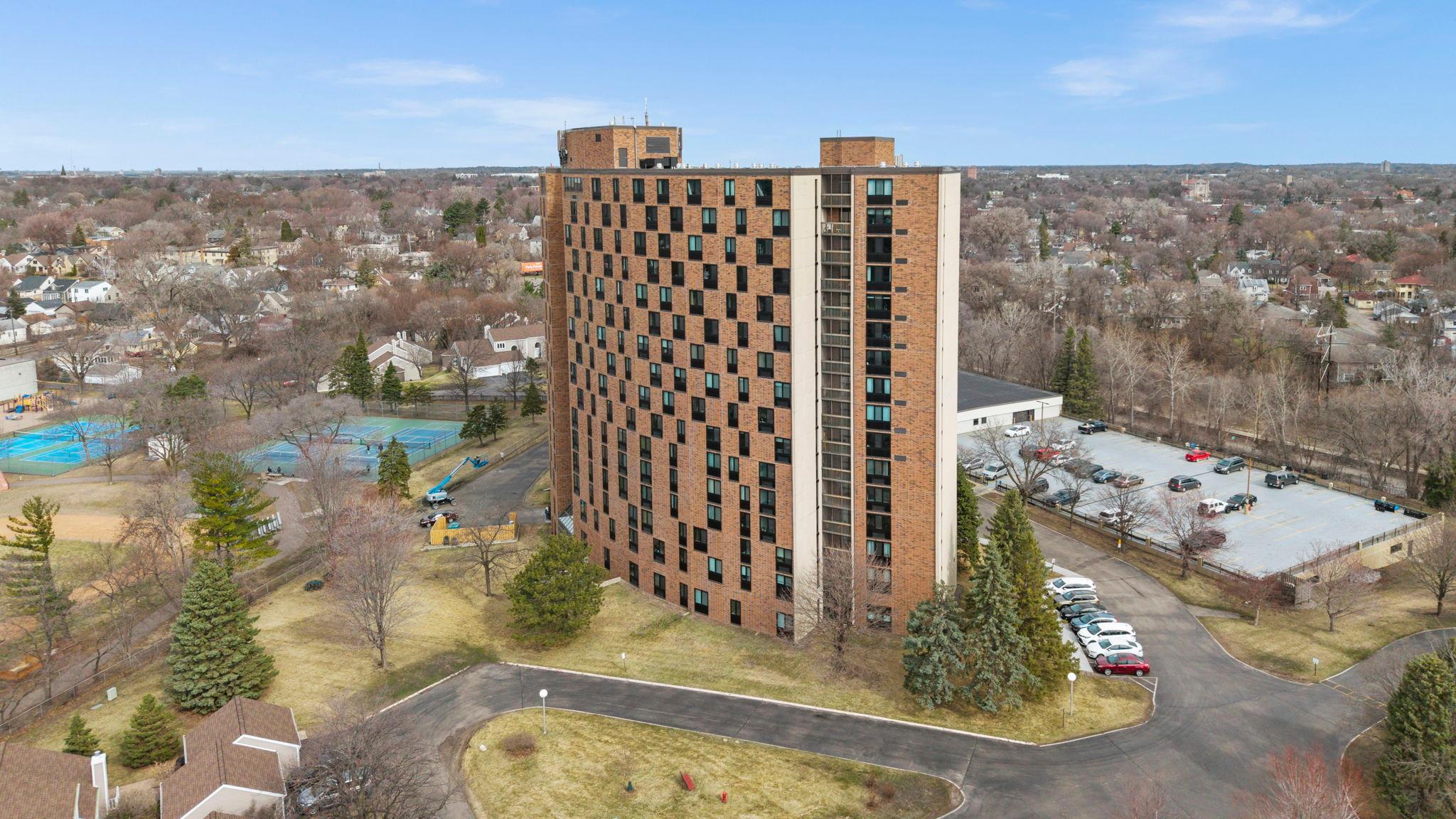 View of Residential at 1181 Edgcumbe Road #1712, Saint Paul MN 55105, Saint Paul (57 of 63) - Mike Wilen | Minnesota Team Real Estate