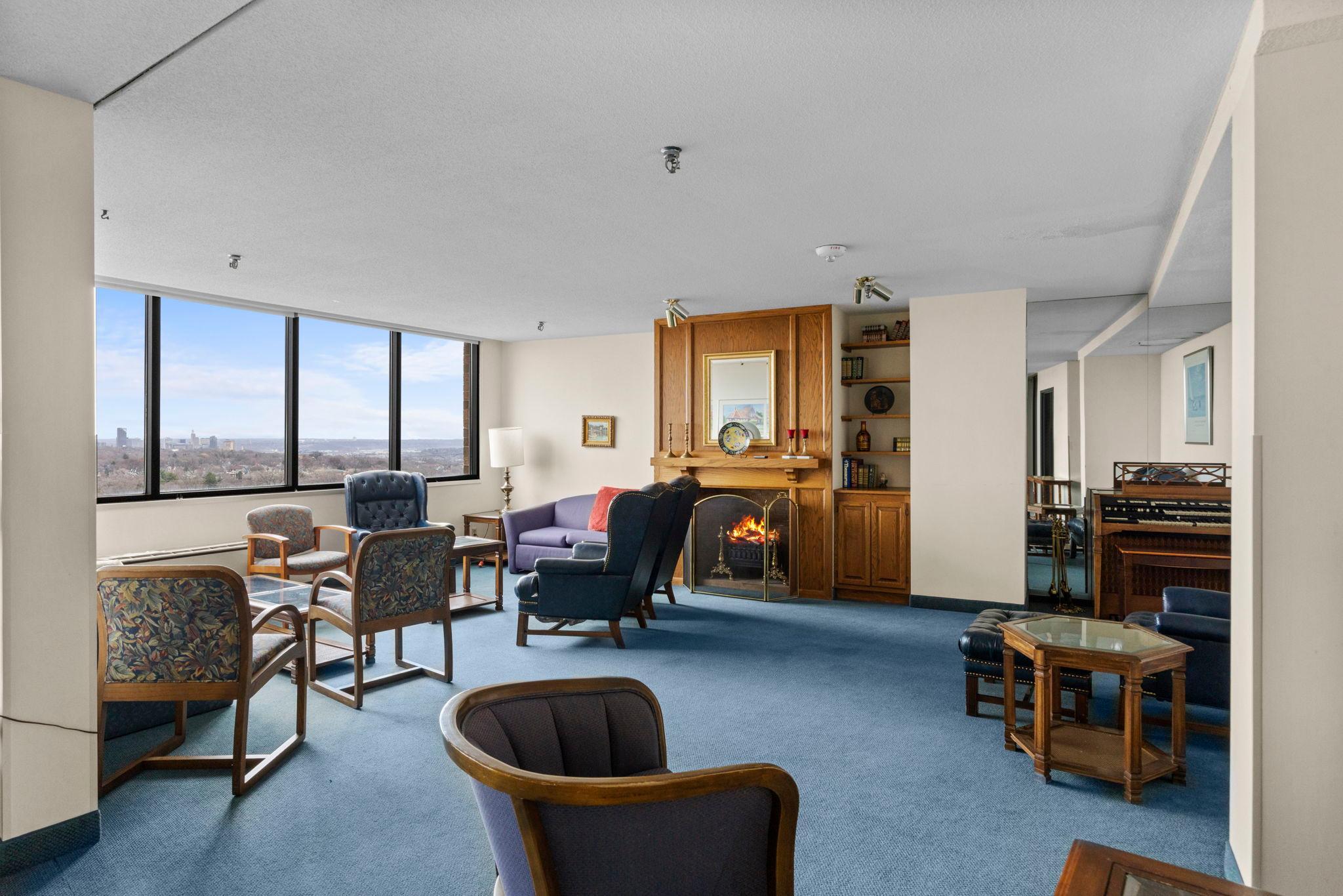 View of Residential at 1181 Edgcumbe Road #1712, Saint Paul MN 55105, Saint Paul (34 of 63) - Mike Wilen | Minnesota Team Real Estate