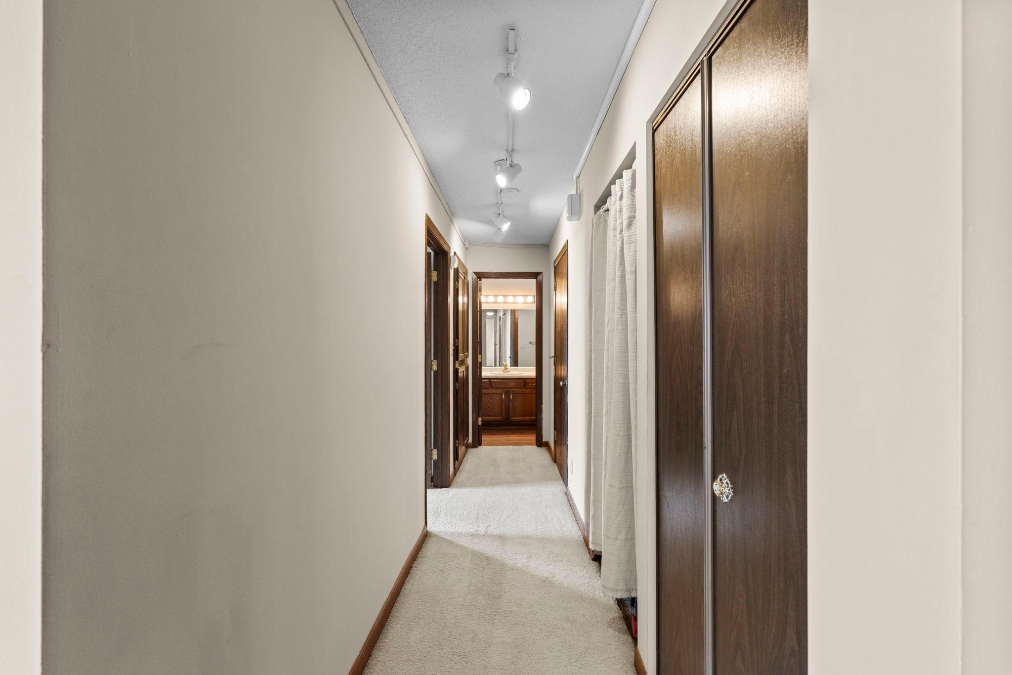 View of Residential at 1181 Edgcumbe Road #1712, Saint Paul MN 55105, Saint Paul (19 of 63) - Mike Wilen | Minnesota Team Real Estate
