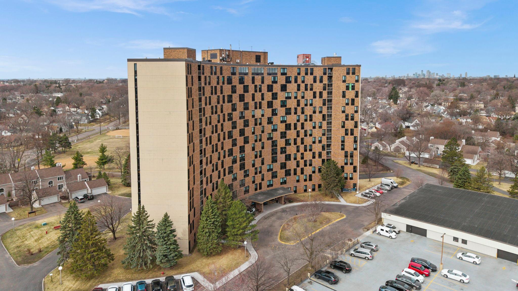 View of Residential at 1181 Edgcumbe Road #1712, Saint Paul MN 55105, Saint Paul (55 of 63) - Mike Wilen | Minnesota Team Real Estate