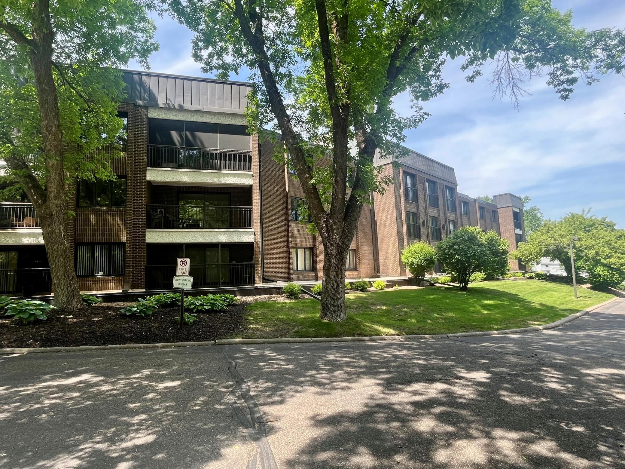 View of Residential at 3412 Oak Ridge Road #317, Minnetonka MN 55305, Minnetonka (29 of 31) - Mike Wilen | Minnesota Team Real Estate