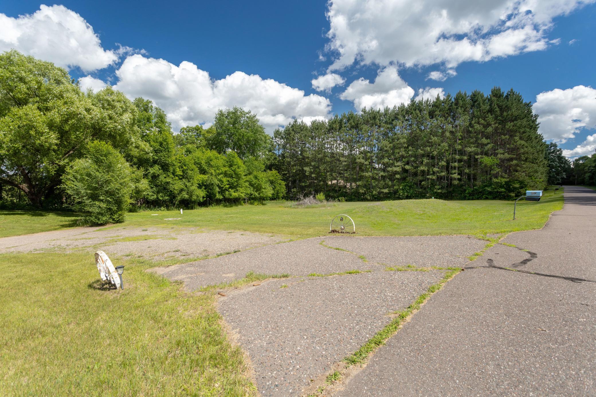 View of Residential at 18975 Flora Street, Oak Grove MN 55011, Oak Grove (6 of 24) - Mike Wilen | Minnesota Team Real Estate