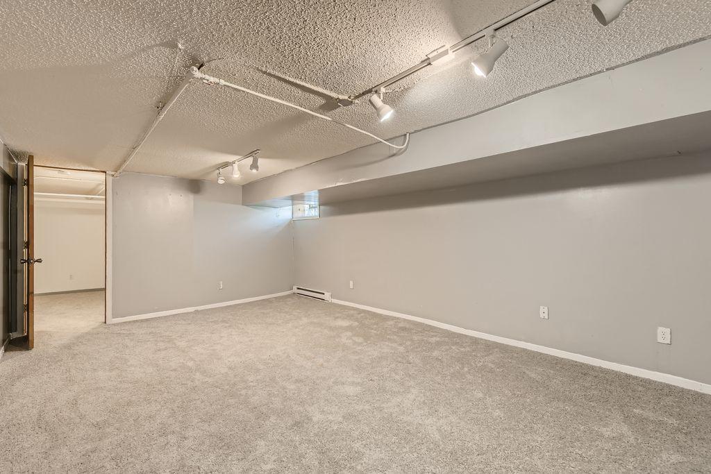 View of Residential at 2810 Morgan Avenue, Minneapolis MN 55411, Minneapolis (16 of 24) - Mike Wilen | Minnesota Team Real Estate