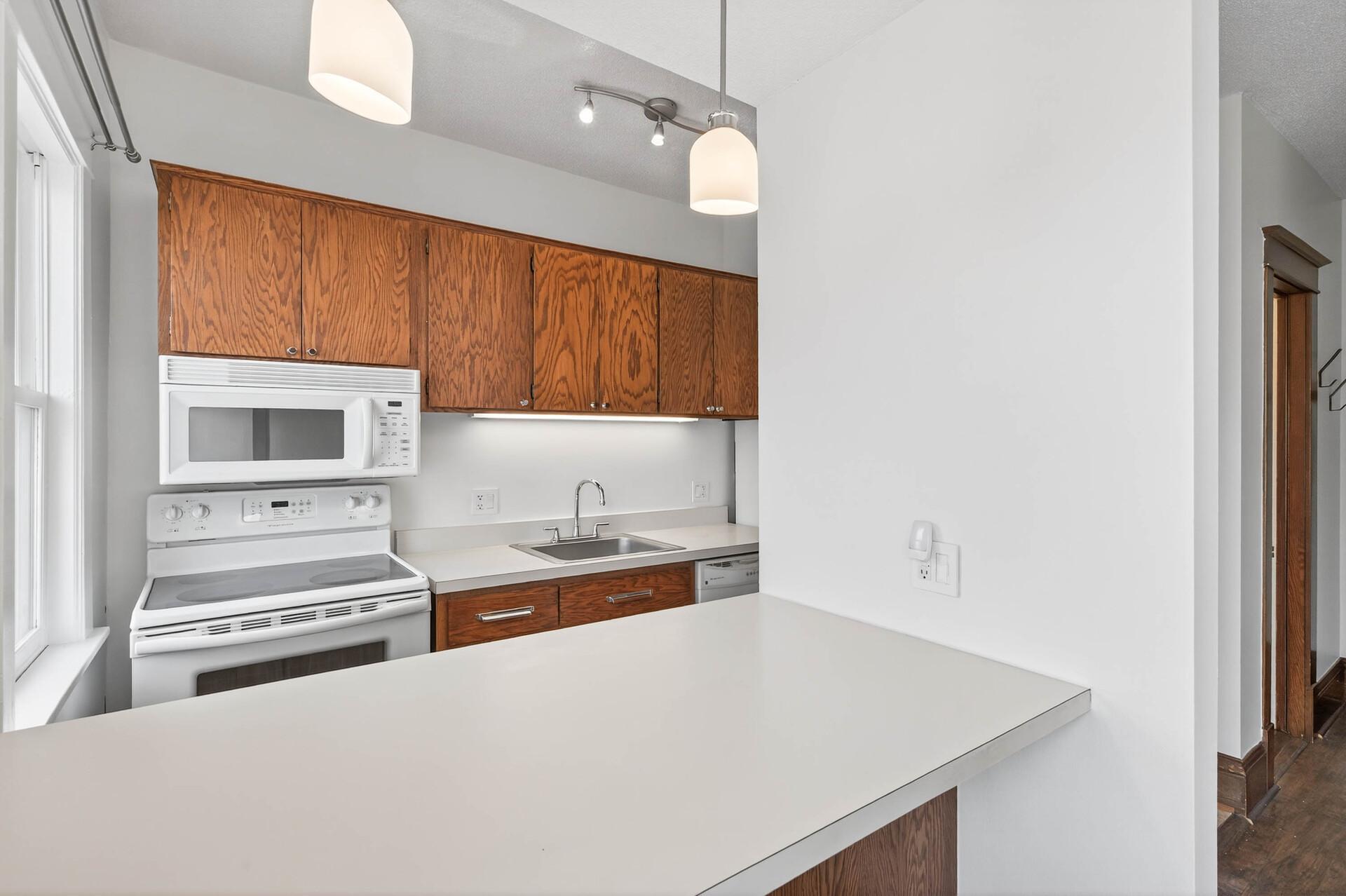 View of Residential at 391 Laurel Avenue #304, Saint Paul MN 55102, Saint Paul (21 of 36) - Mike Wilen | Minnesota Team Real Estate