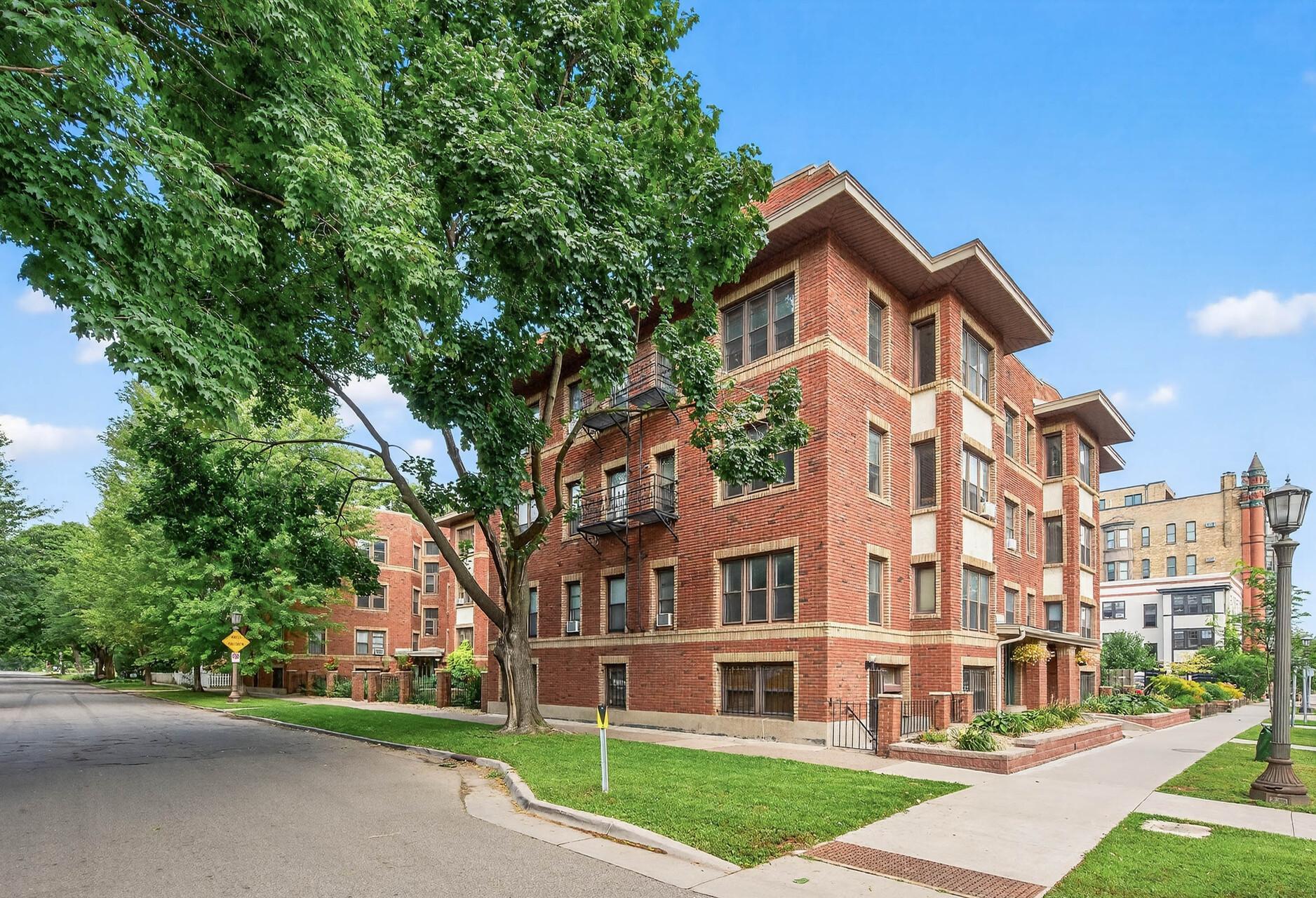 View of Residential at 391 Laurel Avenue #304, Saint Paul MN 55102, Saint Paul (3 of 36) - Mike Wilen | Minnesota Team Real Estate