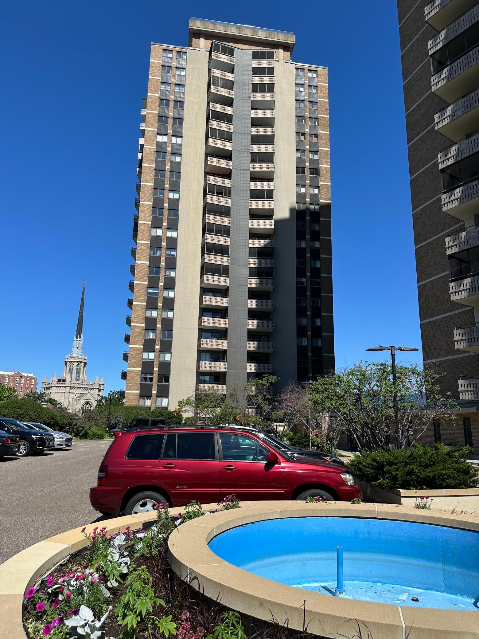 View of Residential at 410 Groveland Avenue #305, Minneapolis MN 55403, Minneapolis (30 of 32) - Mike Wilen | Minnesota Team Real Estate