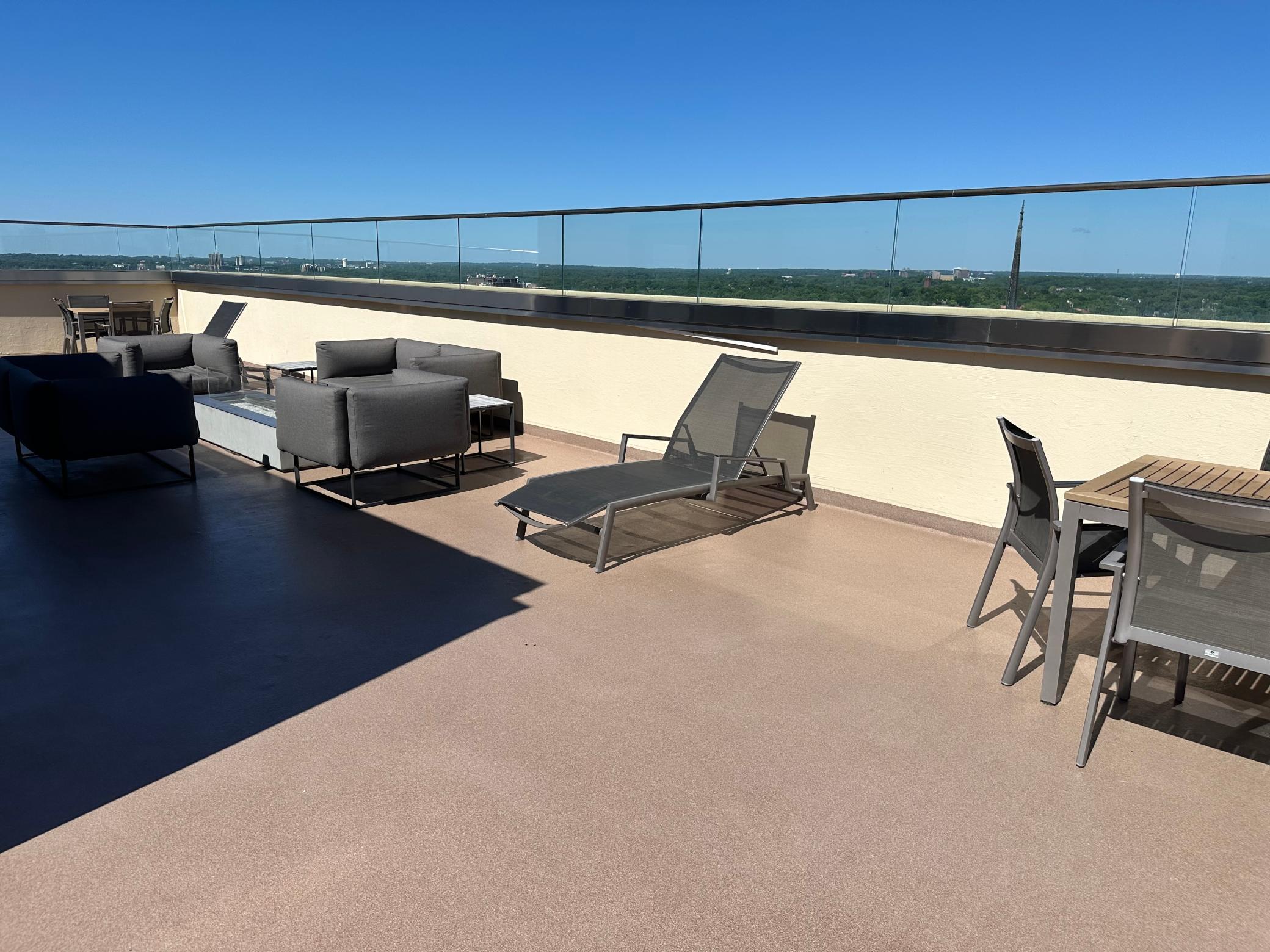 View of Residential at 410 Groveland Avenue #305, Minneapolis MN 55403, Minneapolis (21 of 32) - Mike Wilen | Minnesota Team Real Estate